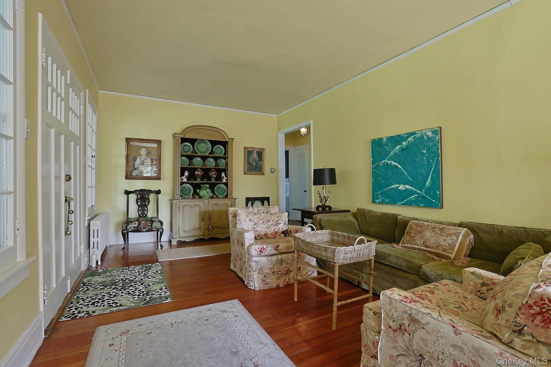 35 Grandview Avenue, Mount Pleasant, NY, 3 Bedrooms Bedrooms, 7 Rooms Rooms,1 BathroomBathrooms,Residential,For Rent,Grandview,0,1042508 35 Grandview Avenue, Mount Pleasant, NY, 3 Bedrooms Bedrooms, 7 Rooms Rooms,1 BathroomBathrooms,Residential,For Rent,Grandview,0,1042508