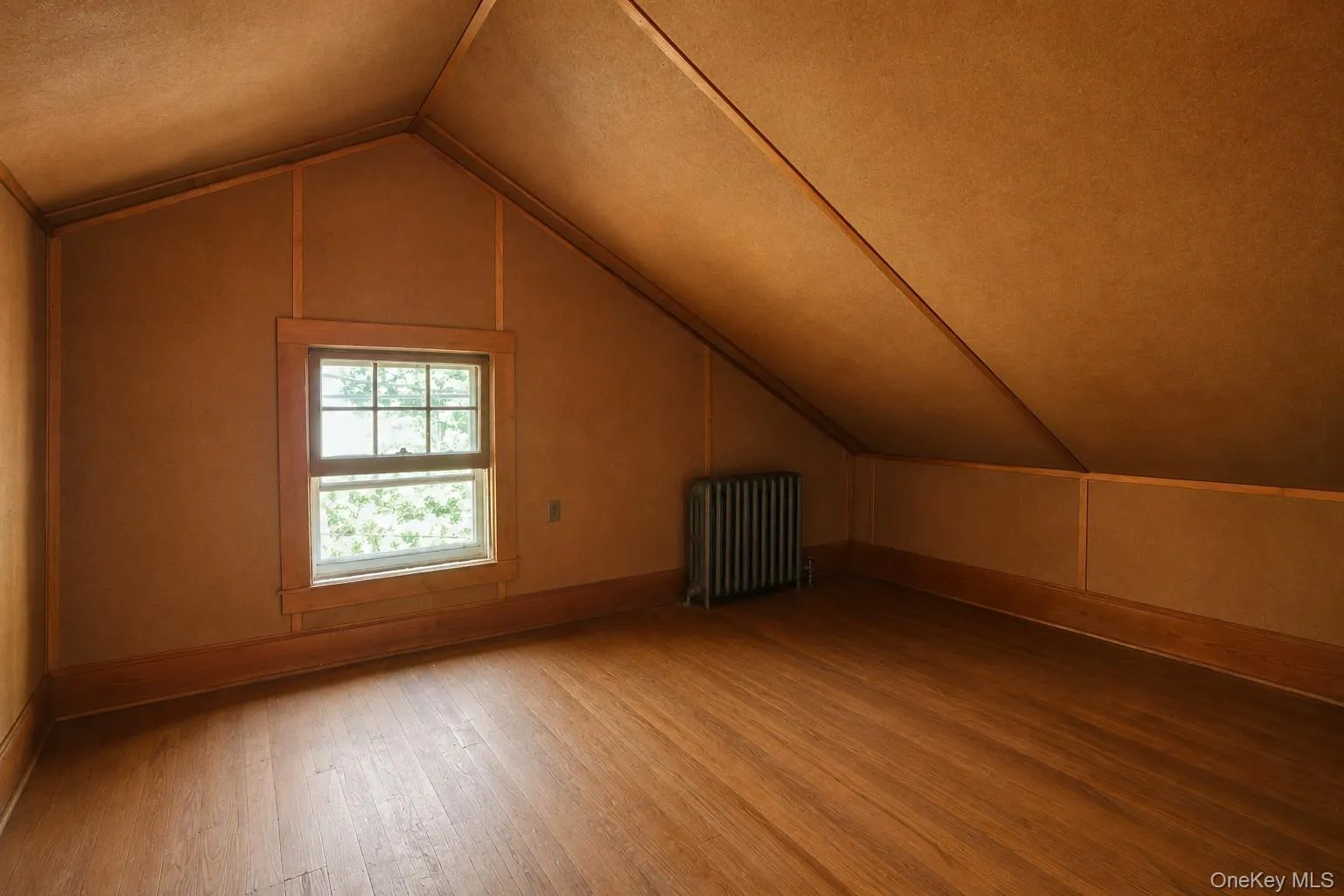 Attic room for storage or convert to living space. Attic room for storage or convert to living space.