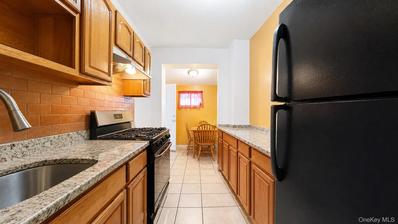9408 Forbell Street, New York, NY, 3 Bedrooms Bedrooms, 8 Rooms Rooms,1 BathroomBathrooms,Residential,For Rent,Forbell,0,1042514 9408 Forbell Street, New York, NY, 3 Bedrooms Bedrooms, 8 Rooms Rooms,1 BathroomBathrooms,Residential,For Rent,Forbell,0,1042514