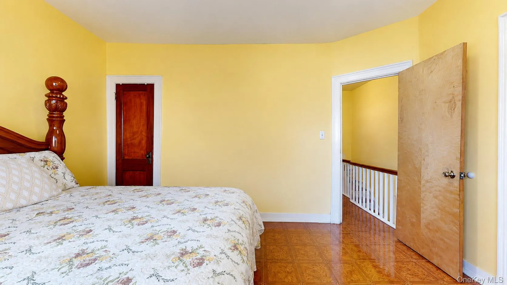 9408 Forbell Street, New York, NY, 3 Bedrooms Bedrooms, 8 Rooms Rooms,1 BathroomBathrooms,Residential,For Rent,Forbell,0,1042514 9408 Forbell Street, New York, NY, 3 Bedrooms Bedrooms, 8 Rooms Rooms,1 BathroomBathrooms,Residential,For Rent,Forbell,0,1042514