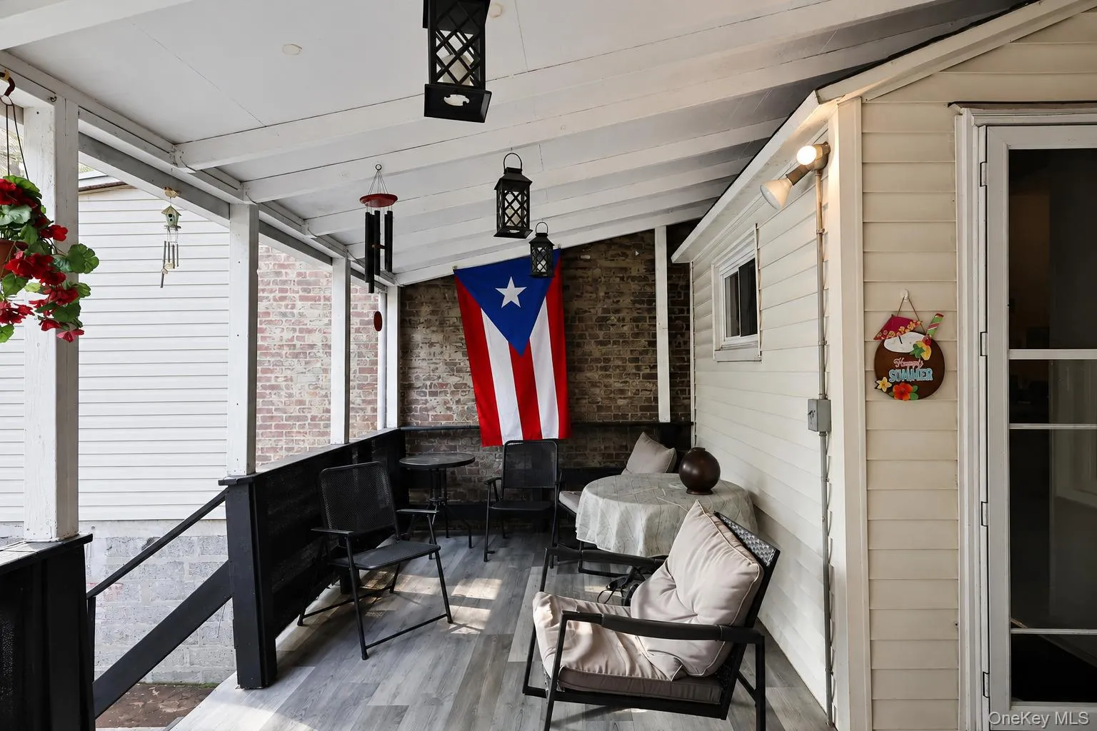 9408 Forbell Street, New York, NY, 3 Bedrooms Bedrooms, 8 Rooms Rooms,1 BathroomBathrooms,Residential,For Rent,Forbell,0,1042514 9408 Forbell Street, New York, NY, 3 Bedrooms Bedrooms, 8 Rooms Rooms,1 BathroomBathrooms,Residential,For Rent,Forbell,0,1042514
