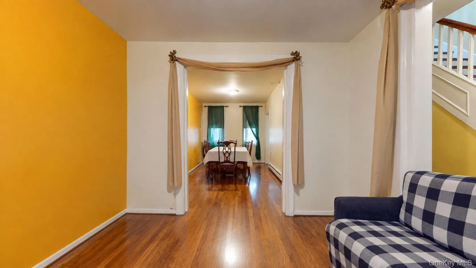 9408 Forbell Street, New York, NY, 3 Bedrooms Bedrooms, 8 Rooms Rooms,1 BathroomBathrooms,Residential,For Rent,Forbell,0,1042514 9408 Forbell Street, New York, NY, 3 Bedrooms Bedrooms, 8 Rooms Rooms,1 BathroomBathrooms,Residential,For Rent,Forbell,0,1042514
