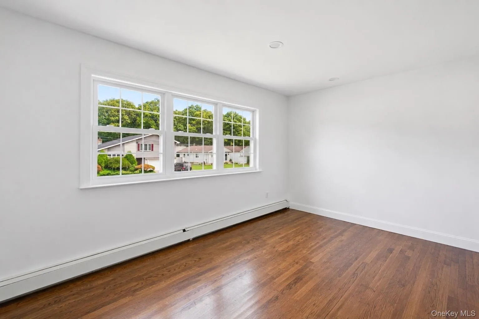 38 Golden Gate Drive, Brookhaven, NY, 6 Bedrooms Bedrooms, 10 Rooms Rooms,3 BathroomsBathrooms,Residential,For Rent,Golden Gate,0,1042520 38 Golden Gate Drive, Brookhaven, NY, 6 Bedrooms Bedrooms, 10 Rooms Rooms,3 BathroomsBathrooms,Residential,For Rent,Golden Gate,0,1042520