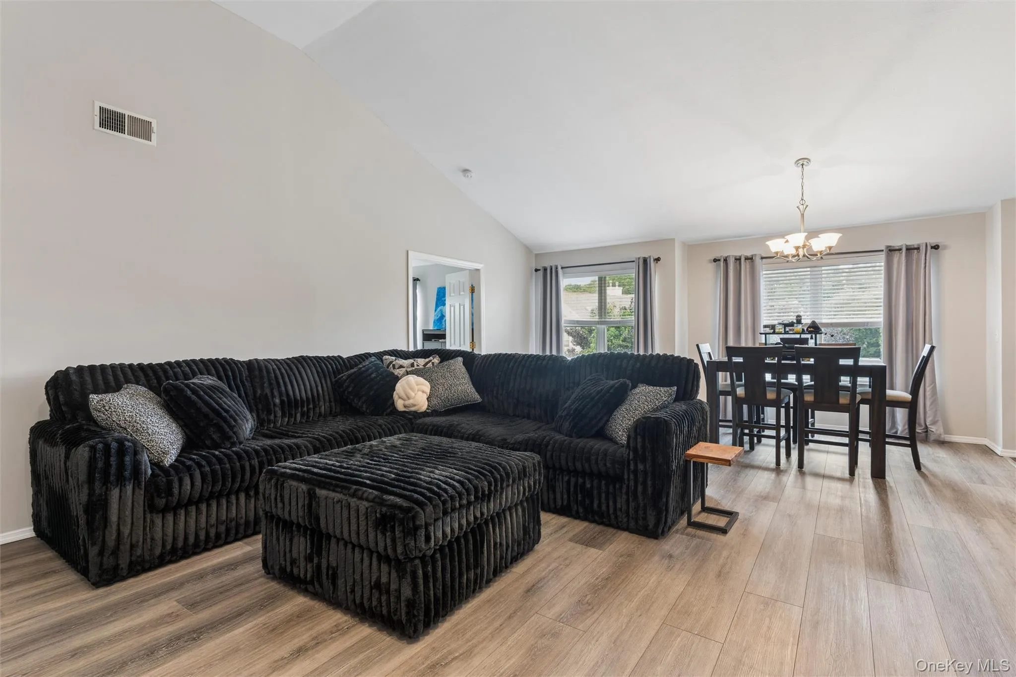 3002 Willow Pond Drive, Riverhead, NY, 2 Bedrooms Bedrooms, 4 Rooms Rooms,2 BathroomsBathrooms,Residential Lease,For Rent,Willow Pond,0,1042524 3002 Willow Pond Drive, Riverhead, NY, 2 Bedrooms Bedrooms, 4 Rooms Rooms,2 BathroomsBathrooms,Residential Lease,For Rent,Willow Pond,0,1042524