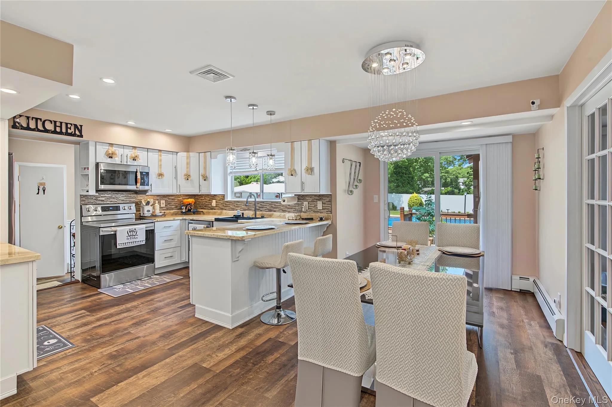 7 David Drive, Brookhaven, NY, 4 Bedrooms Bedrooms, 12 Rooms Rooms,4 BathroomsBathrooms,Residential,For Rent,David,0,1042531 7 David Drive, Brookhaven, NY, 4 Bedrooms Bedrooms, 12 Rooms Rooms,4 BathroomsBathrooms,Residential,For Rent,David,0,1042531
