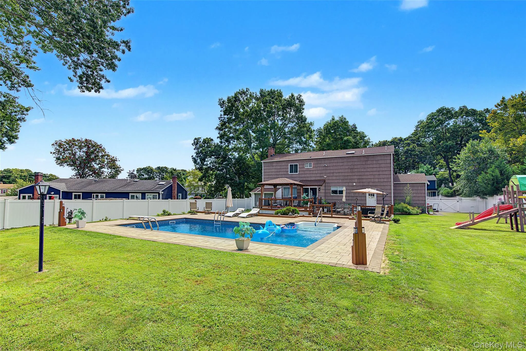 7 David Drive, Brookhaven, NY, 4 Bedrooms Bedrooms, 12 Rooms Rooms,4 BathroomsBathrooms,Residential,For Rent,David,0,1042531 7 David Drive, Brookhaven, NY, 4 Bedrooms Bedrooms, 12 Rooms Rooms,4 BathroomsBathrooms,Residential,For Rent,David,0,1042531