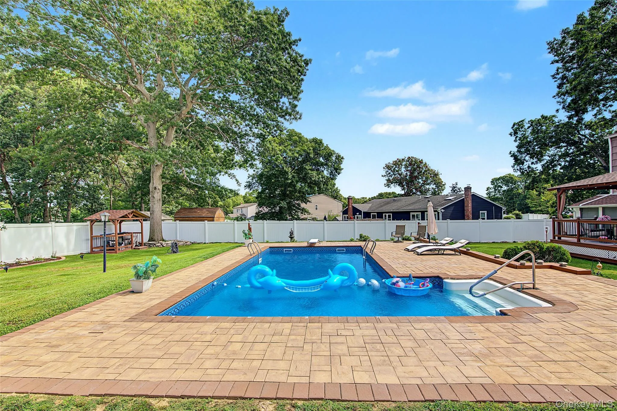 7 David Drive, Brookhaven, NY, 4 Bedrooms Bedrooms, 12 Rooms Rooms,4 BathroomsBathrooms,Residential,For Rent,David,0,1042531 7 David Drive, Brookhaven, NY, 4 Bedrooms Bedrooms, 12 Rooms Rooms,4 BathroomsBathrooms,Residential,For Rent,David,0,1042531