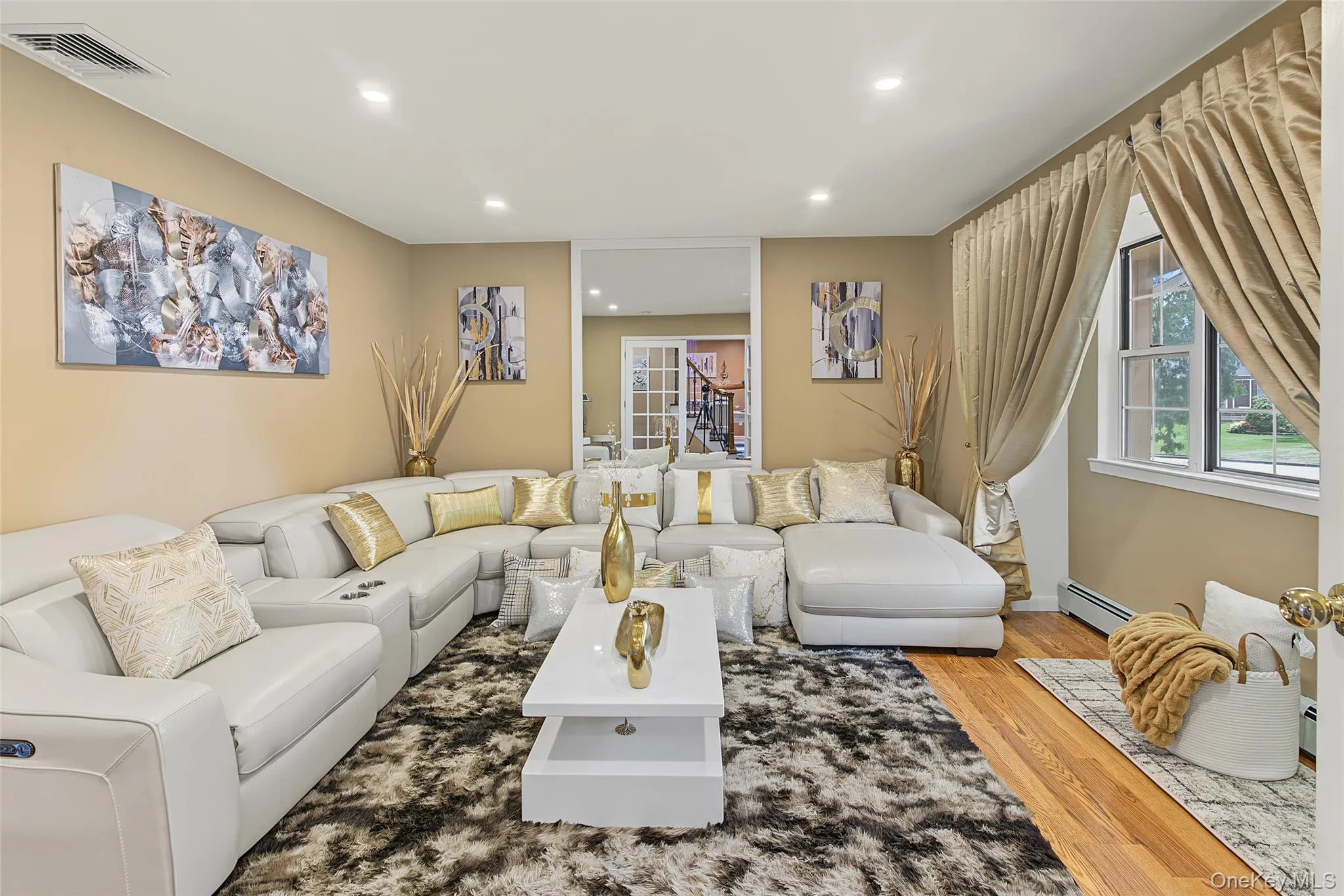 7 David Drive, Brookhaven, NY, 4 Bedrooms Bedrooms, 12 Rooms Rooms,4 BathroomsBathrooms,Residential,For Rent,David,0,1042531 7 David Drive, Brookhaven, NY, 4 Bedrooms Bedrooms, 12 Rooms Rooms,4 BathroomsBathrooms,Residential,For Rent,David,0,1042531