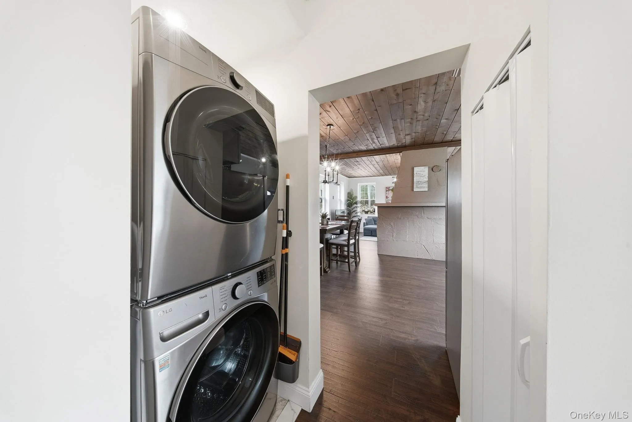 10 Stag Forest Road, Forestburgh, NY, 2 Bedrooms Bedrooms, 7 Rooms Rooms,2 BathroomsBathrooms,Residential,For Rent,Stag Forest,0,1042532 10 Stag Forest Road, Forestburgh, NY, 2 Bedrooms Bedrooms, 7 Rooms Rooms,2 BathroomsBathrooms,Residential,For Rent,Stag Forest,0,1042532