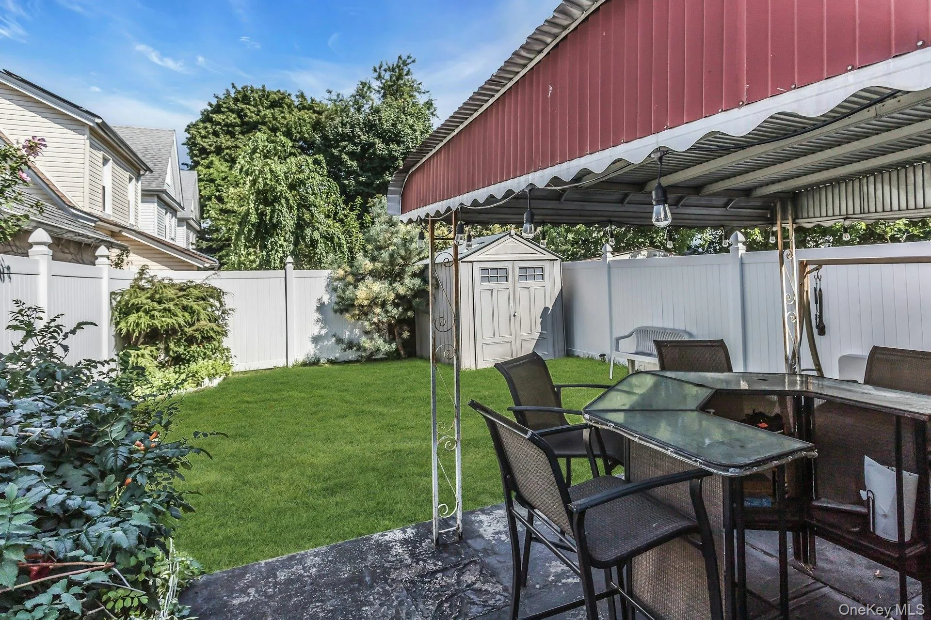 191-17 120th Avenue, New York, NY, 2 Bedrooms Bedrooms, 5 Rooms Rooms,1 BathroomBathrooms,Residential,For Rent,120th,0,1042535 191-17 120th Avenue, New York, NY, 2 Bedrooms Bedrooms, 5 Rooms Rooms,1 BathroomBathrooms,Residential,For Rent,120th,0,1042535