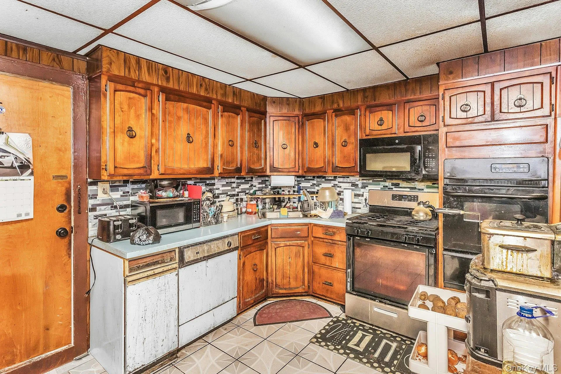 191-17 120th Avenue, New York, NY, 2 Bedrooms Bedrooms, 5 Rooms Rooms,1 BathroomBathrooms,Residential,For Rent,120th,0,1042535 191-17 120th Avenue, New York, NY, 2 Bedrooms Bedrooms, 5 Rooms Rooms,1 BathroomBathrooms,Residential,For Rent,120th,0,1042535