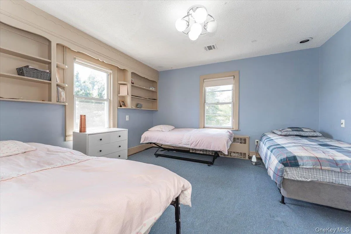 1068 Highland Place, Hempstead, NY, 3 Bedrooms Bedrooms, 9 Rooms Rooms,3 BathroomsBathrooms,Residential,For Rent,Highland,0,1042539 1068 Highland Place, Hempstead, NY, 3 Bedrooms Bedrooms, 9 Rooms Rooms,3 BathroomsBathrooms,Residential,For Rent,Highland,0,1042539
