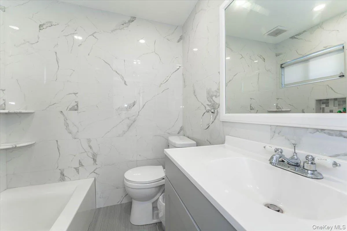 1068 Highland Place, Hempstead, NY, 3 Bedrooms Bedrooms, 9 Rooms Rooms,3 BathroomsBathrooms,Residential,For Rent,Highland,0,1042539 1068 Highland Place, Hempstead, NY, 3 Bedrooms Bedrooms, 9 Rooms Rooms,3 BathroomsBathrooms,Residential,For Rent,Highland,0,1042539