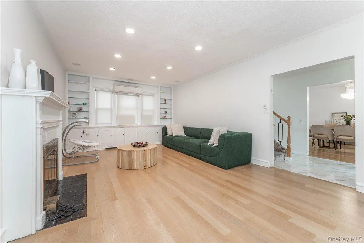 1068 Highland Place, Hempstead, NY, 3 Bedrooms Bedrooms, 9 Rooms Rooms,3 BathroomsBathrooms,Residential,For Rent,Highland,0,1042539 1068 Highland Place, Hempstead, NY, 3 Bedrooms Bedrooms, 9 Rooms Rooms,3 BathroomsBathrooms,Residential,For Rent,Highland,0,1042539