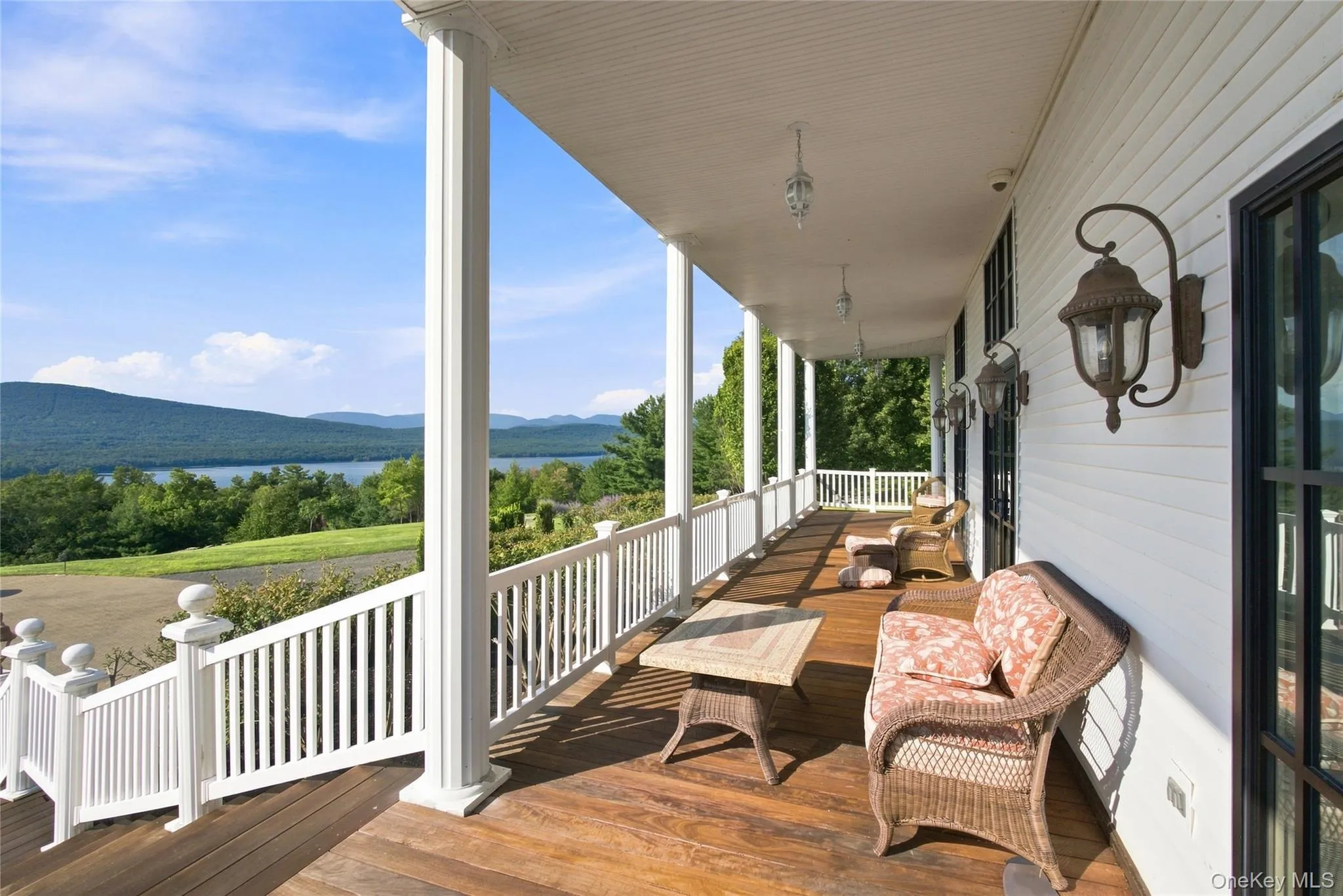 1471 Rt-28A, Hurley, NY, 9 Bedrooms Bedrooms, 16 Rooms Rooms,5 BathroomsBathrooms,Residential,For Rent,Rt-28A,0,1042545 1471 Rt-28A, Hurley, NY, 9 Bedrooms Bedrooms, 16 Rooms Rooms,5 BathroomsBathrooms,Residential,For Rent,Rt-28A,0,1042545