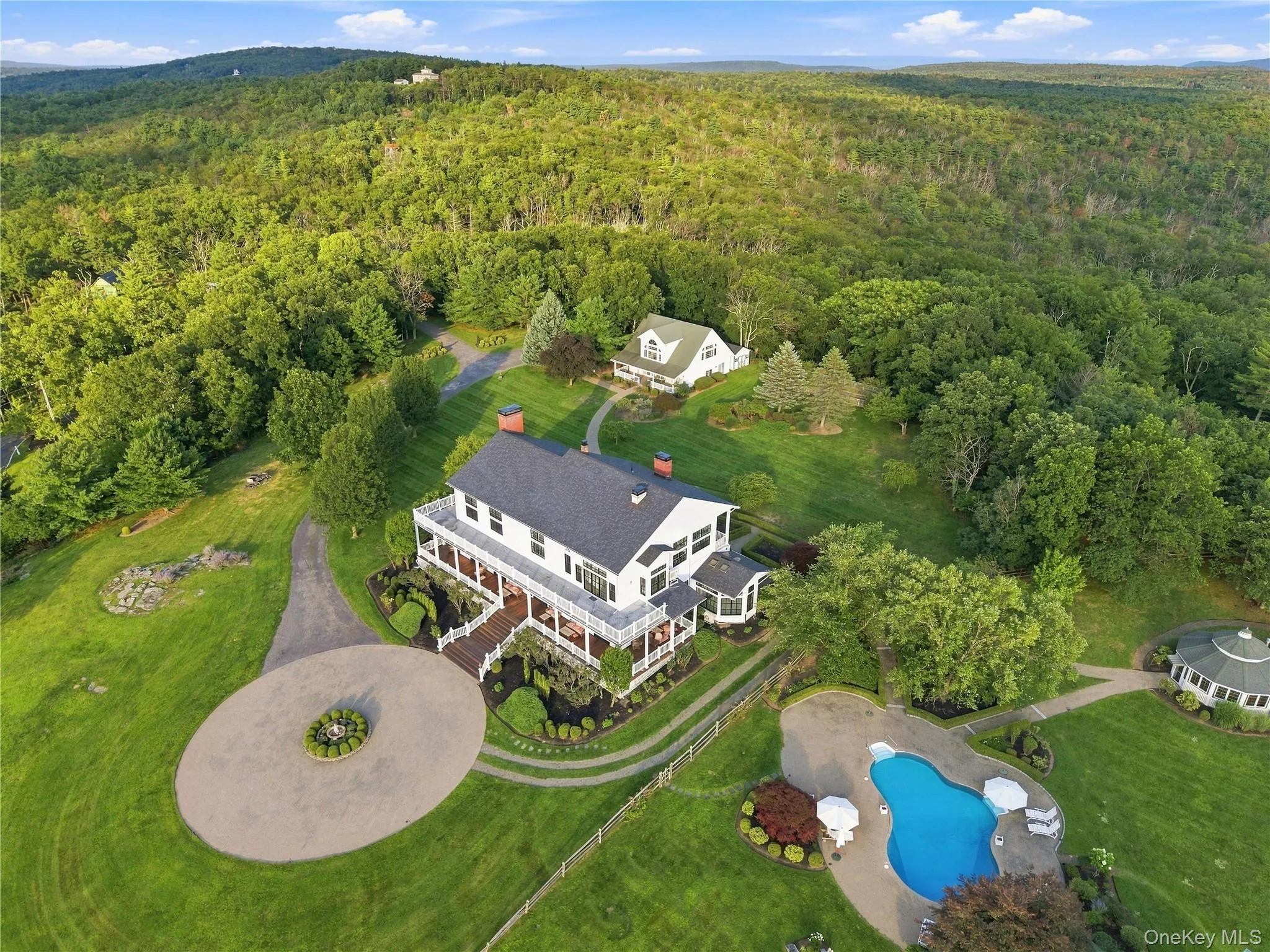 1471 Rt-28A, Hurley, NY, 9 Bedrooms Bedrooms, 16 Rooms Rooms,5 BathroomsBathrooms,Residential,For Rent,Rt-28A,0,1042545 1471 Rt-28A, Hurley, NY, 9 Bedrooms Bedrooms, 16 Rooms Rooms,5 BathroomsBathrooms,Residential,For Rent,Rt-28A,0,1042545
