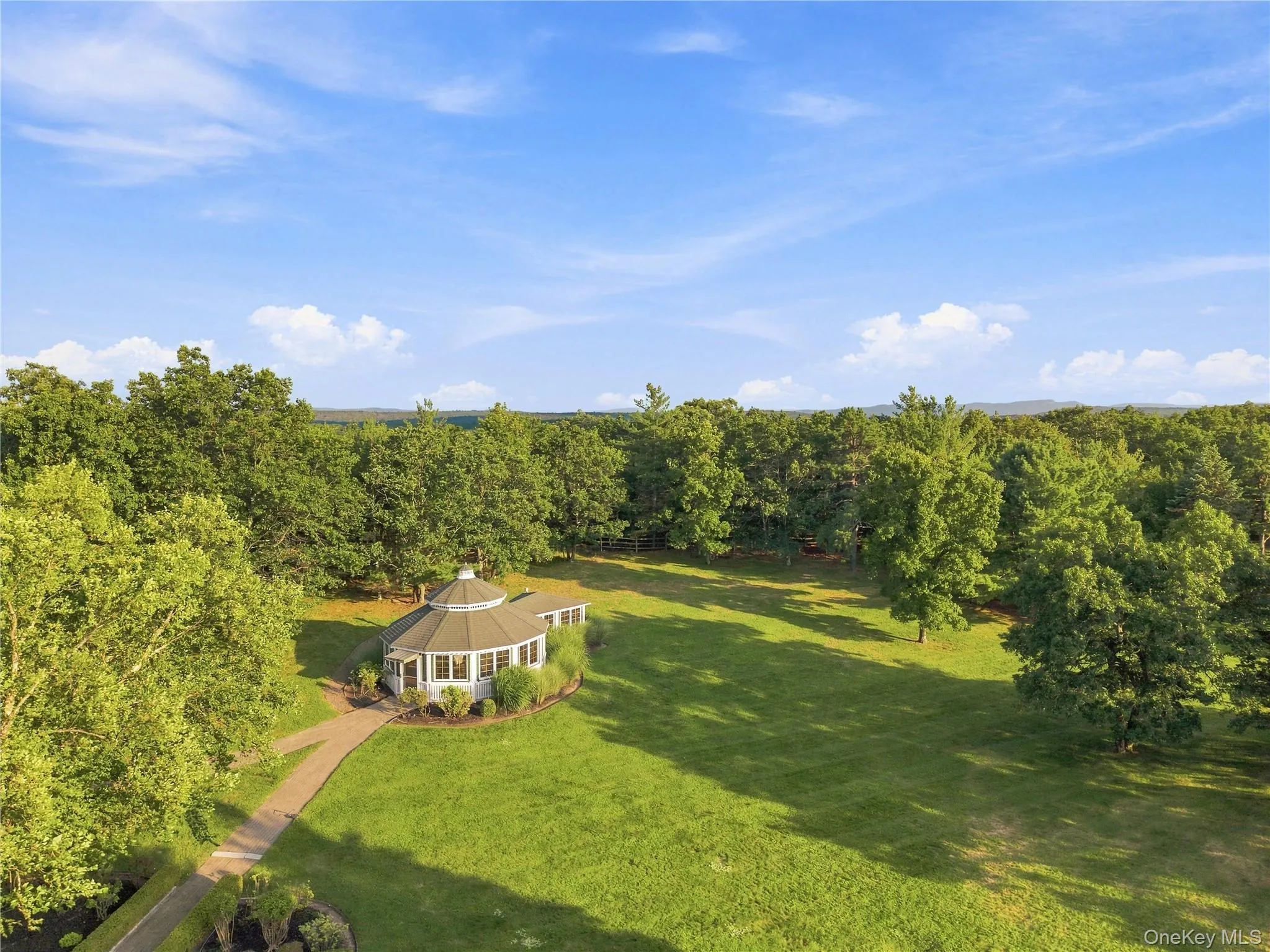 1471 Rt-28A, Hurley, NY, 9 Bedrooms Bedrooms, 16 Rooms Rooms,5 BathroomsBathrooms,Residential,For Rent,Rt-28A,0,1042545 1471 Rt-28A, Hurley, NY, 9 Bedrooms Bedrooms, 16 Rooms Rooms,5 BathroomsBathrooms,Residential,For Rent,Rt-28A,0,1042545