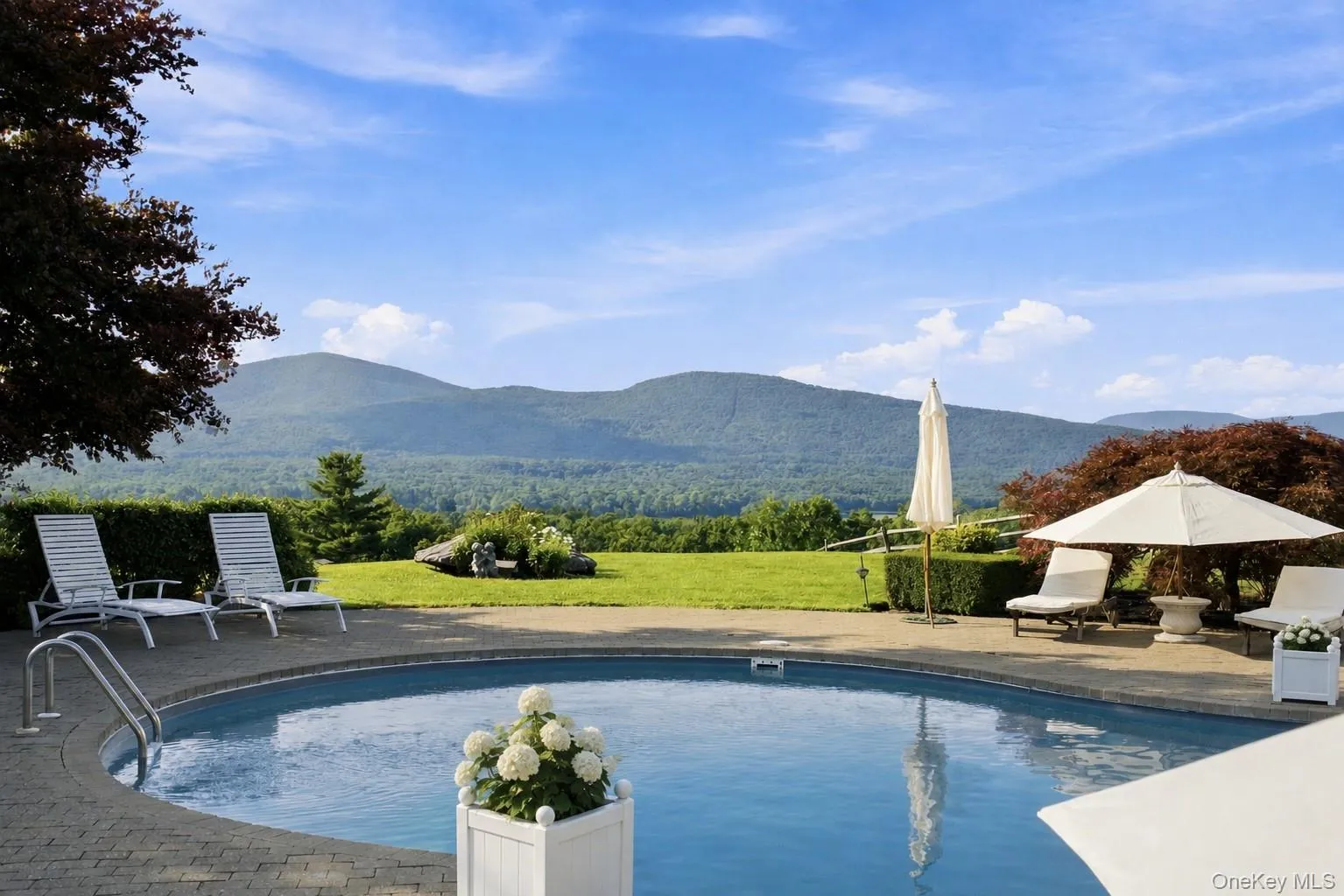 1471 Rt-28A, Hurley, NY, 9 Bedrooms Bedrooms, 16 Rooms Rooms,5 BathroomsBathrooms,Residential,For Rent,Rt-28A,0,1042545 1471 Rt-28A, Hurley, NY, 9 Bedrooms Bedrooms, 16 Rooms Rooms,5 BathroomsBathrooms,Residential,For Rent,Rt-28A,0,1042545