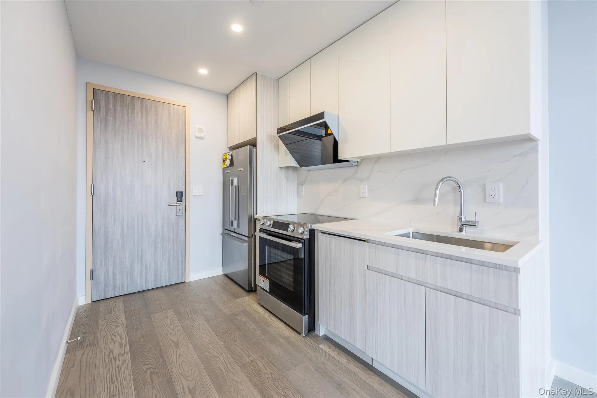 134-11 Franklin Avenue, New York, NY, 1 Bedroom Bedrooms, 3 Rooms Rooms,1 BathroomBathrooms,Residential,For Rent,Franklin,0,1042551 134-11 Franklin Avenue, New York, NY, 1 Bedroom Bedrooms, 3 Rooms Rooms,1 BathroomBathrooms,Residential,For Rent,Franklin,0,1042551