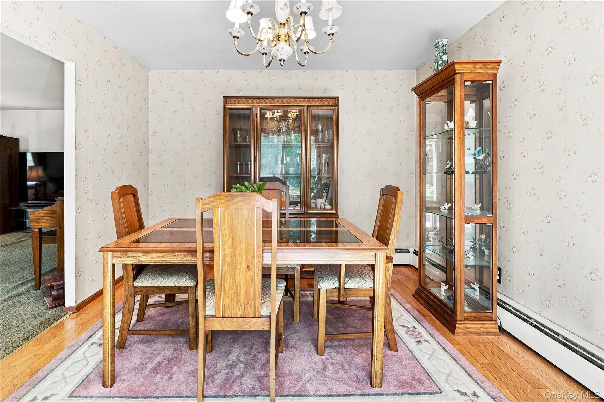 Dining Area Dining Area