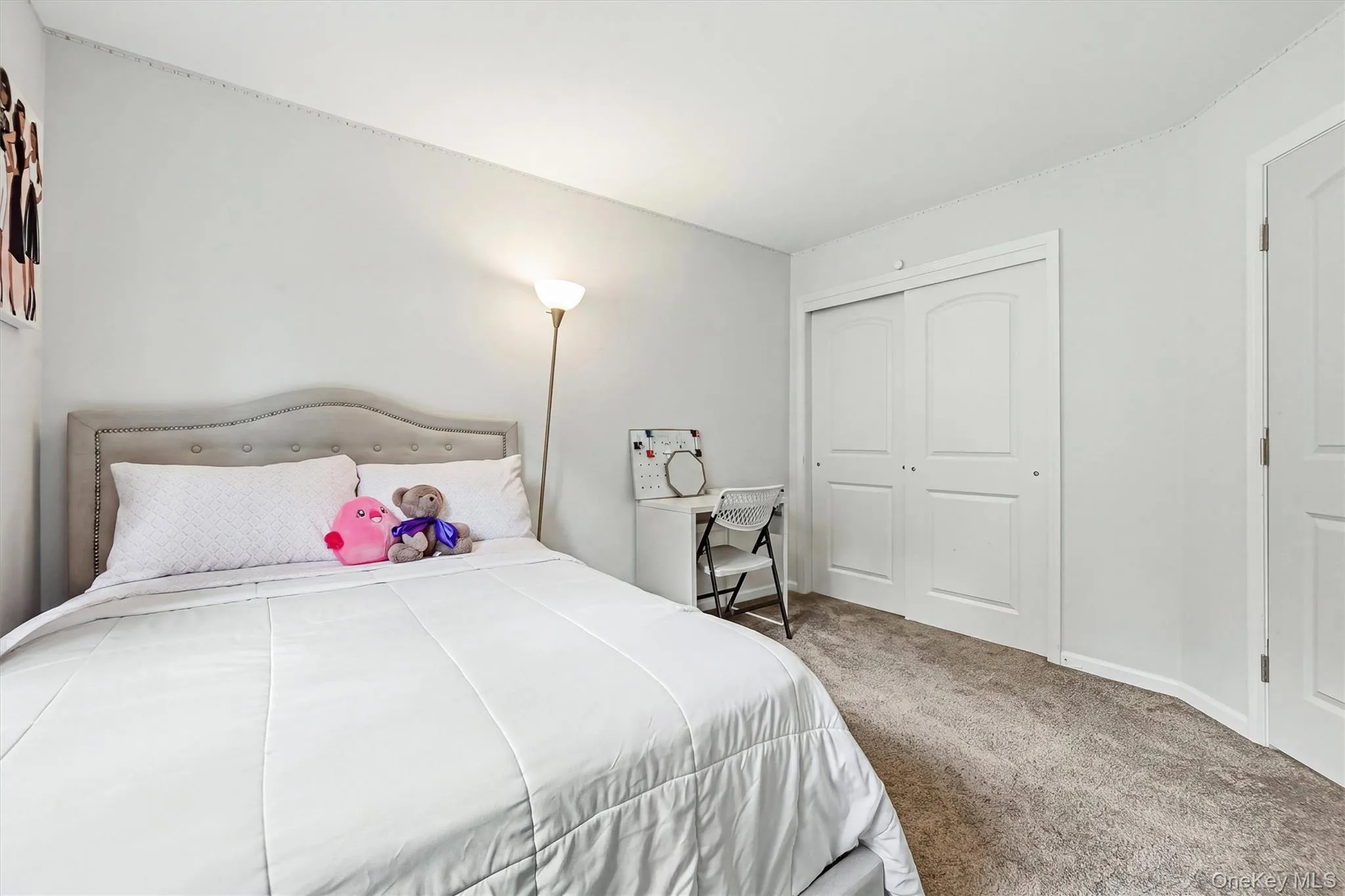 Second Bedroom & Closet Second Bedroom & Closet