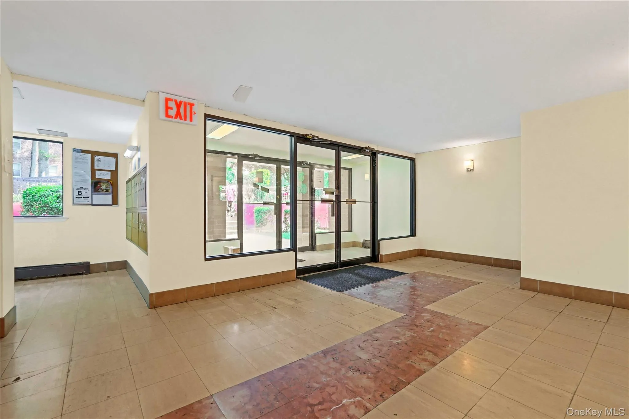 180-16 Wexford Terrace, New York, NY, 1 Bedroom Bedrooms, 3 Rooms Rooms,1 BathroomBathrooms,Residential,For Rent,Wexford,0,1042557 180-16 Wexford Terrace, New York, NY, 1 Bedroom Bedrooms, 3 Rooms Rooms,1 BathroomBathrooms,Residential,For Rent,Wexford,0,1042557