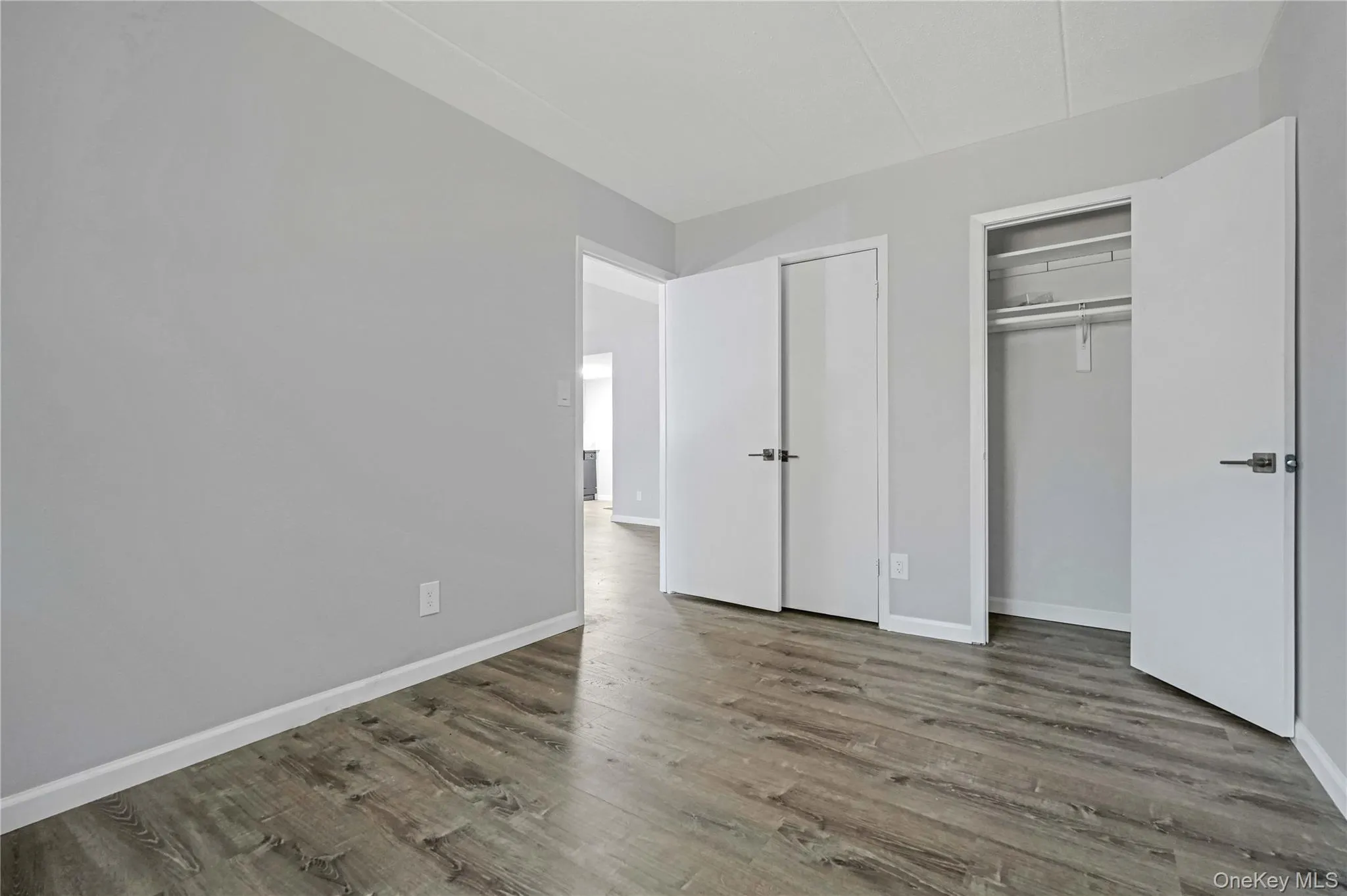 180-16 Wexford Terrace, New York, NY, 1 Bedroom Bedrooms, 3 Rooms Rooms,1 BathroomBathrooms,Residential,For Rent,Wexford,0,1042557 180-16 Wexford Terrace, New York, NY, 1 Bedroom Bedrooms, 3 Rooms Rooms,1 BathroomBathrooms,Residential,For Rent,Wexford,0,1042557