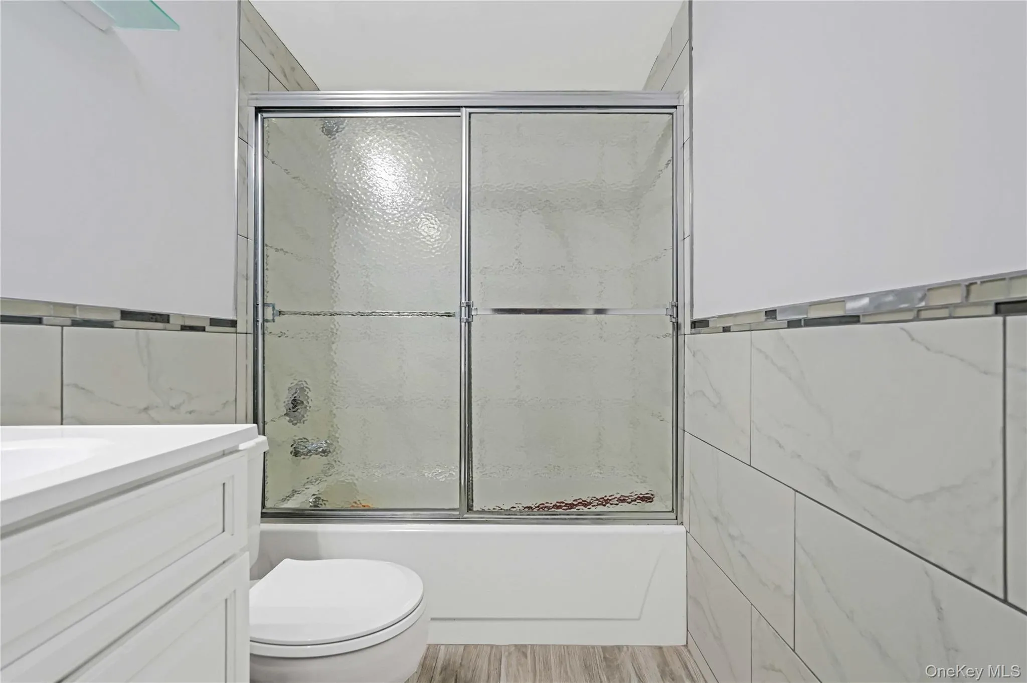 180-16 Wexford Terrace, New York, NY, 1 Bedroom Bedrooms, 3 Rooms Rooms,1 BathroomBathrooms,Residential,For Rent,Wexford,0,1042557 180-16 Wexford Terrace, New York, NY, 1 Bedroom Bedrooms, 3 Rooms Rooms,1 BathroomBathrooms,Residential,For Rent,Wexford,0,1042557