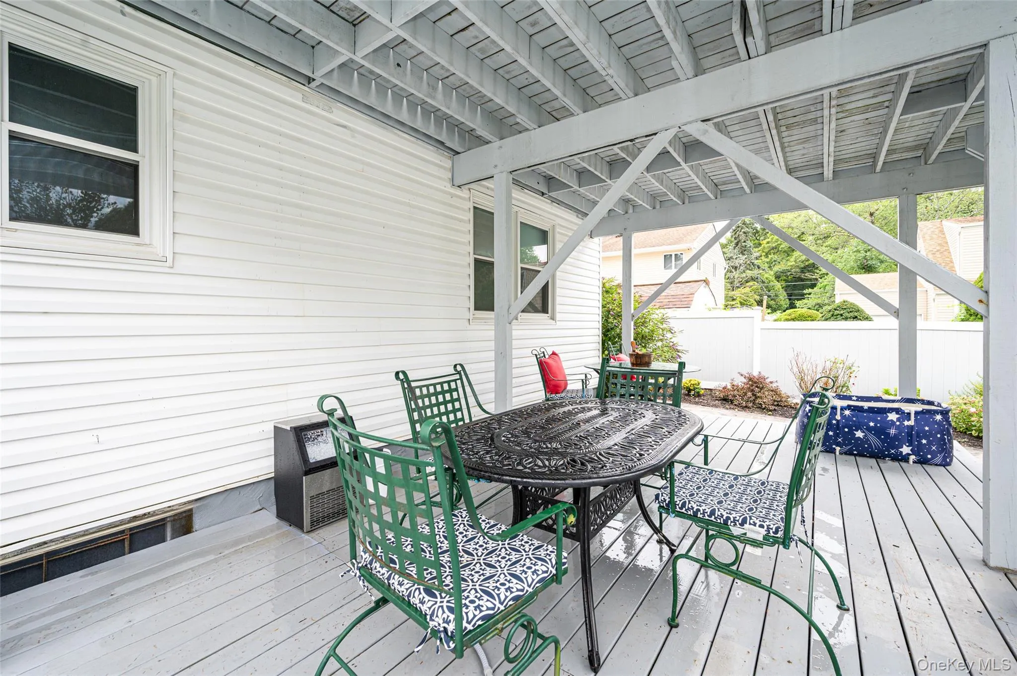 25 Kellogg Place, Huntington, NY, 5 Bedrooms Bedrooms, 9 Rooms Rooms,2 BathroomsBathrooms,Residential,For Rent,Kellogg,0,1042558 25 Kellogg Place, Huntington, NY, 5 Bedrooms Bedrooms, 9 Rooms Rooms,2 BathroomsBathrooms,Residential,For Rent,Kellogg,0,1042558