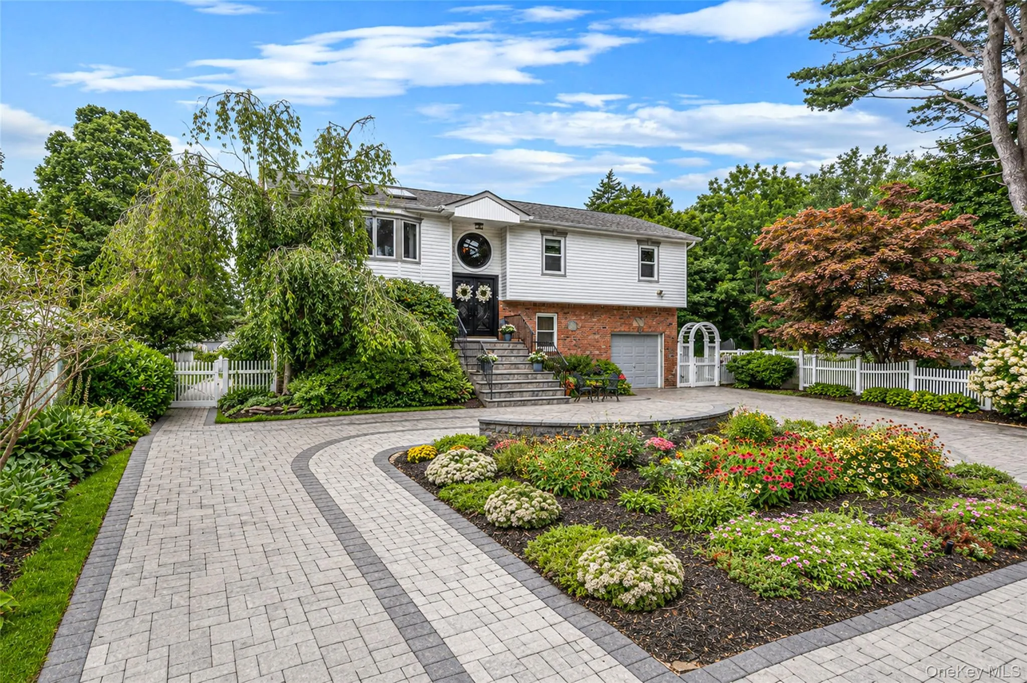25 Kellogg Place, Huntington, NY, 5 Bedrooms Bedrooms, 9 Rooms Rooms,2 BathroomsBathrooms,Residential,For Rent,Kellogg,0,1042558 25 Kellogg Place, Huntington, NY, 5 Bedrooms Bedrooms, 9 Rooms Rooms,2 BathroomsBathrooms,Residential,For Rent,Kellogg,0,1042558