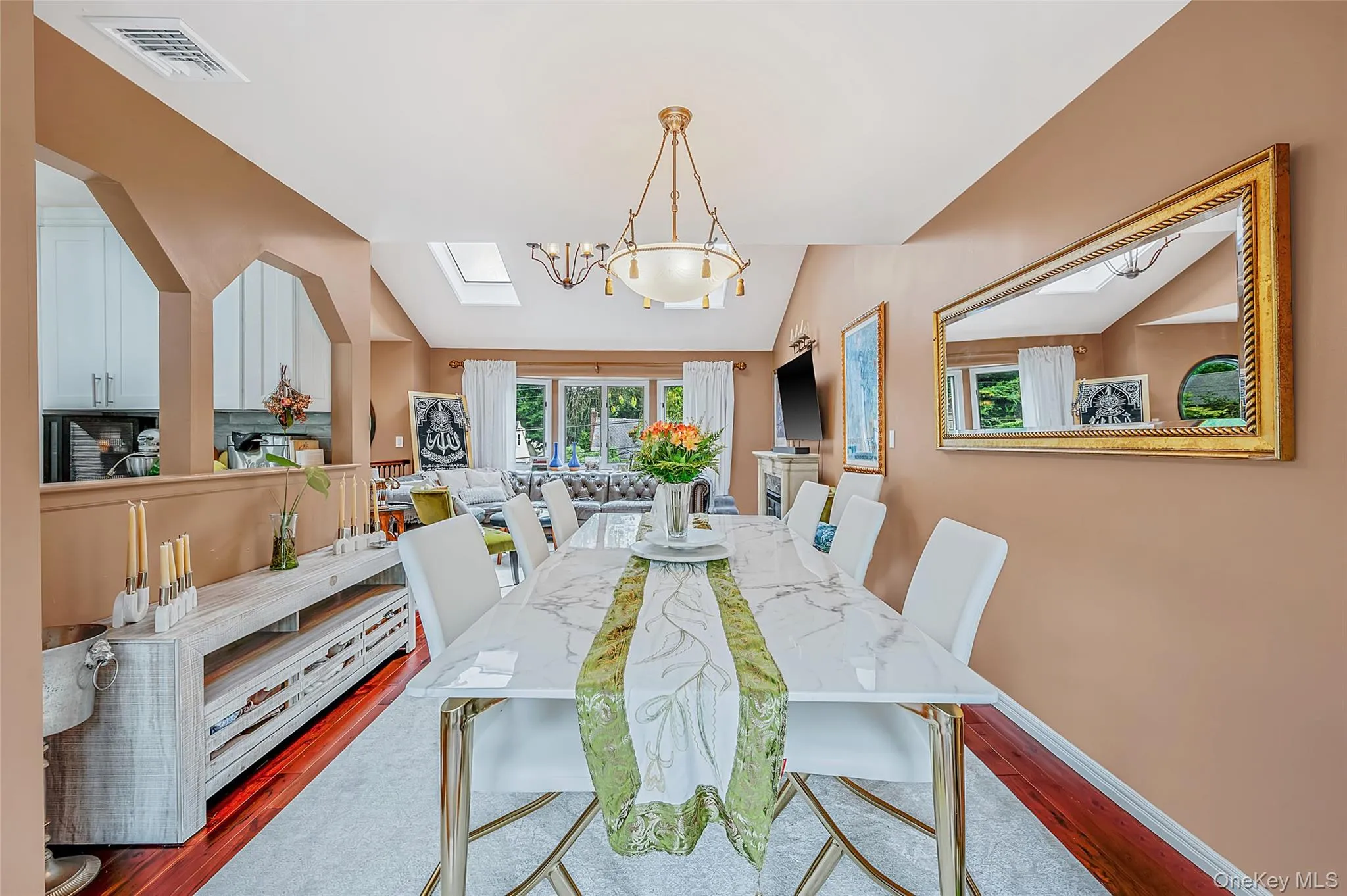 25 Kellogg Place, Huntington, NY, 5 Bedrooms Bedrooms, 9 Rooms Rooms,2 BathroomsBathrooms,Residential,For Rent,Kellogg,0,1042558 25 Kellogg Place, Huntington, NY, 5 Bedrooms Bedrooms, 9 Rooms Rooms,2 BathroomsBathrooms,Residential,For Rent,Kellogg,0,1042558