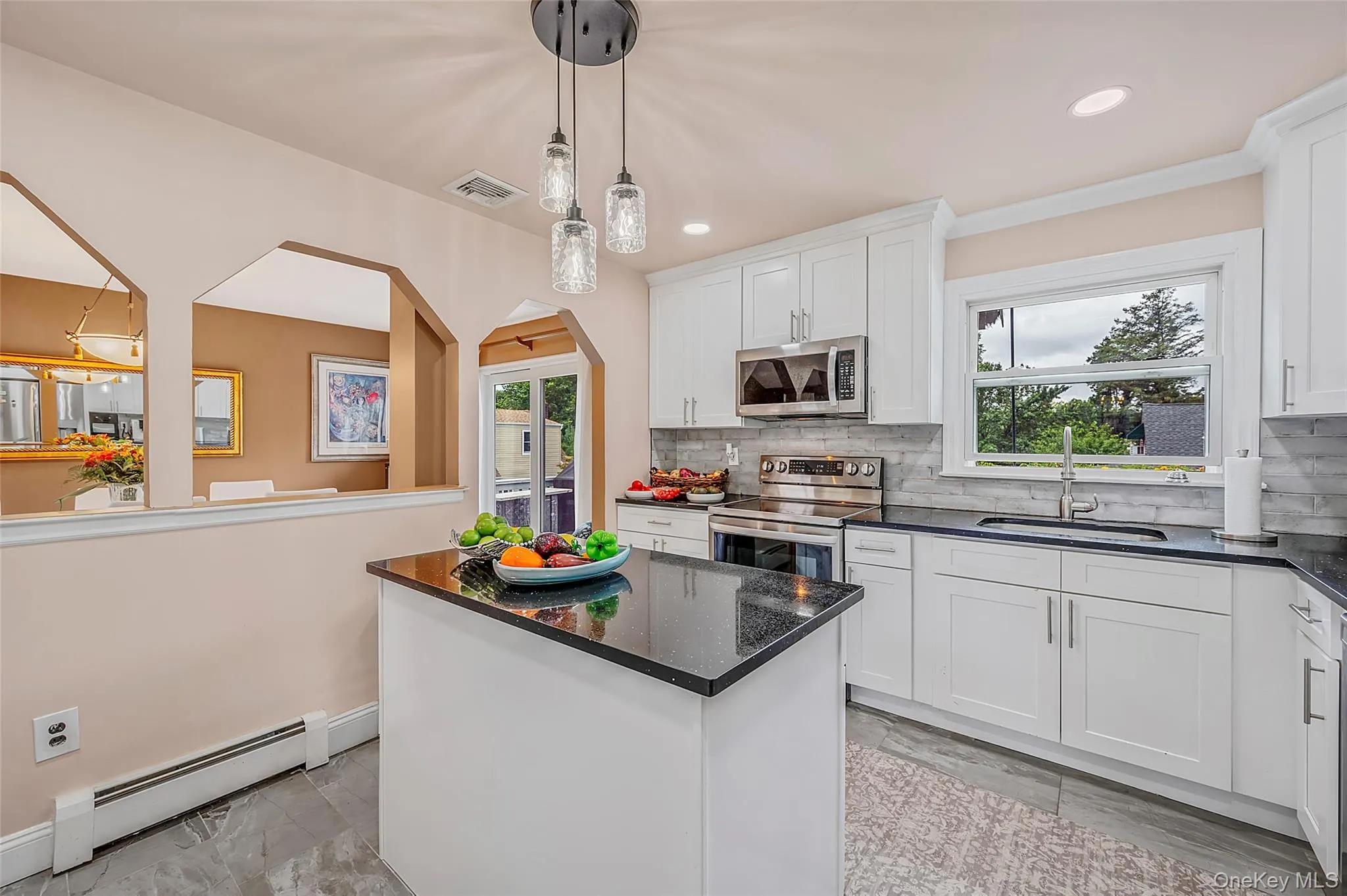 25 Kellogg Place, Huntington, NY, 5 Bedrooms Bedrooms, 9 Rooms Rooms,2 BathroomsBathrooms,Residential,For Rent,Kellogg,0,1042558 25 Kellogg Place, Huntington, NY, 5 Bedrooms Bedrooms, 9 Rooms Rooms,2 BathroomsBathrooms,Residential,For Rent,Kellogg,0,1042558