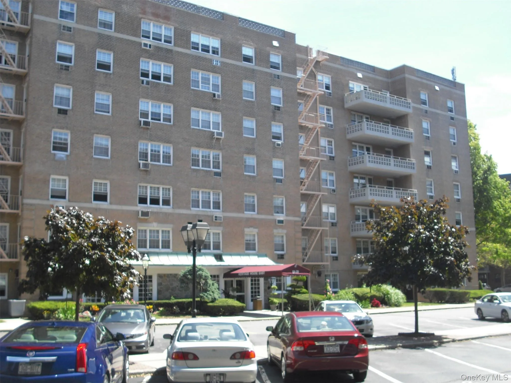 84-39 Apt 4L 153 Ave Avenue, New York, NY, 2 Bedrooms Bedrooms, 5 Rooms Rooms,2 BathroomsBathrooms,Residential,For Rent,153 Ave,0,1042559 84-39 Apt 4L 153 Ave Avenue, New York, NY, 2 Bedrooms Bedrooms, 5 Rooms Rooms,2 BathroomsBathrooms,Residential,For Rent,153 Ave,0,1042559