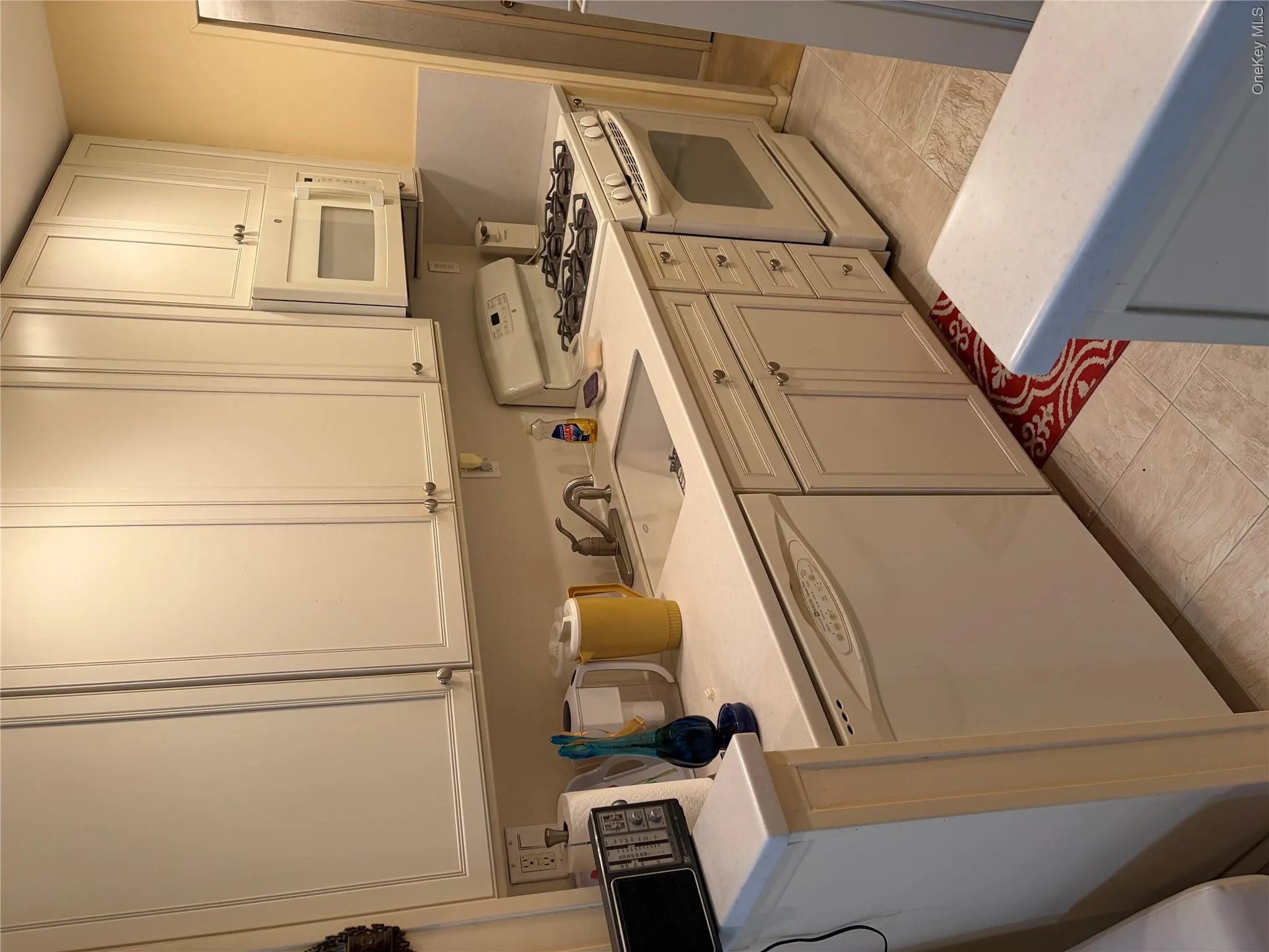 84-39 Apt 4L 153 Ave Avenue, New York, NY, 2 Bedrooms Bedrooms, 5 Rooms Rooms,2 BathroomsBathrooms,Residential,For Rent,153 Ave,0,1042559 84-39 Apt 4L 153 Ave Avenue, New York, NY, 2 Bedrooms Bedrooms, 5 Rooms Rooms,2 BathroomsBathrooms,Residential,For Rent,153 Ave,0,1042559