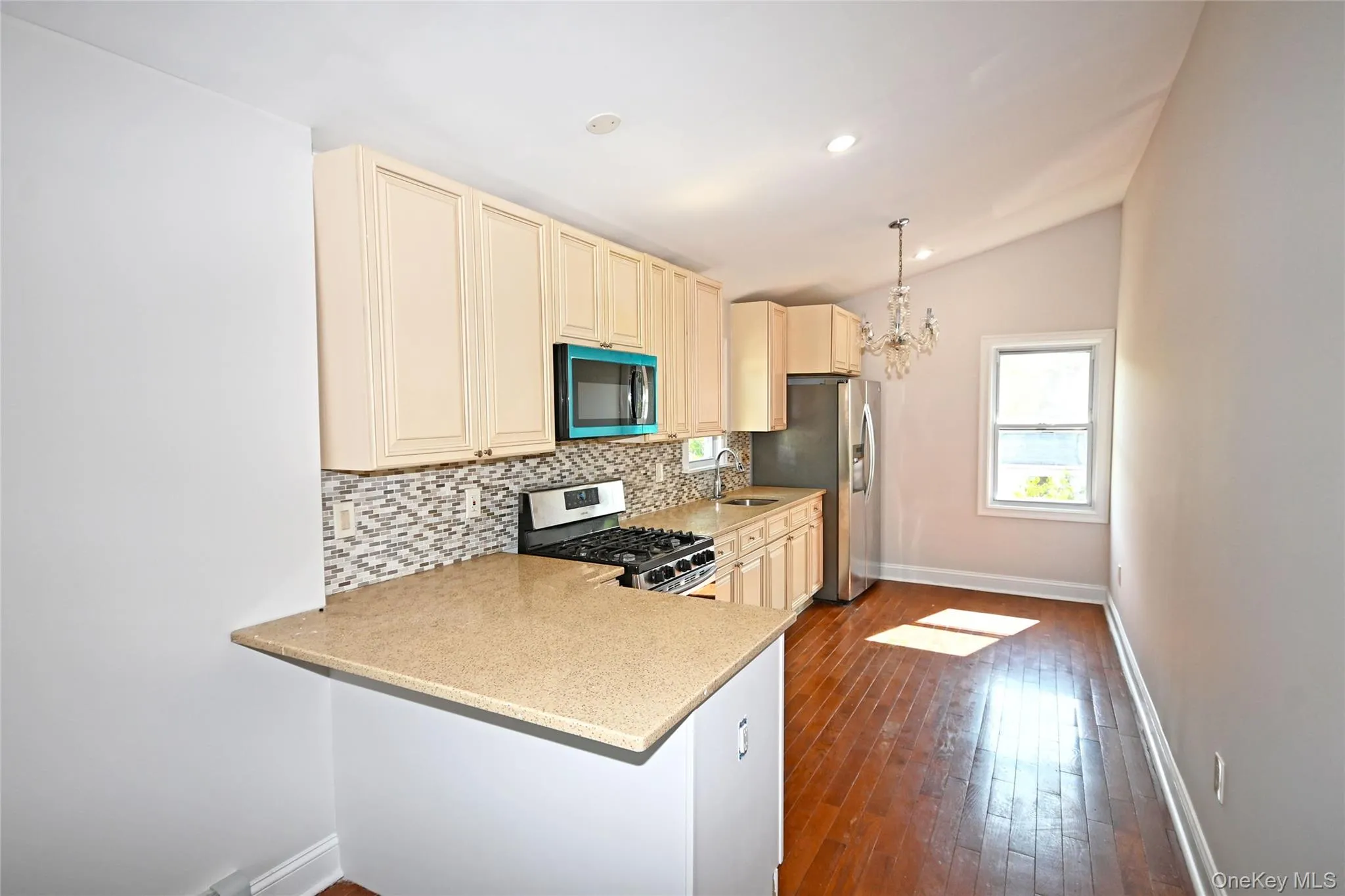 145-29 243rd Street, New York, NY, 4 Bedrooms Bedrooms, 7 Rooms Rooms,2 BathroomsBathrooms,Residential Lease,For Rent,243rd,0,1042567 145-29 243rd Street, New York, NY, 4 Bedrooms Bedrooms, 7 Rooms Rooms,2 BathroomsBathrooms,Residential Lease,For Rent,243rd,0,1042567
