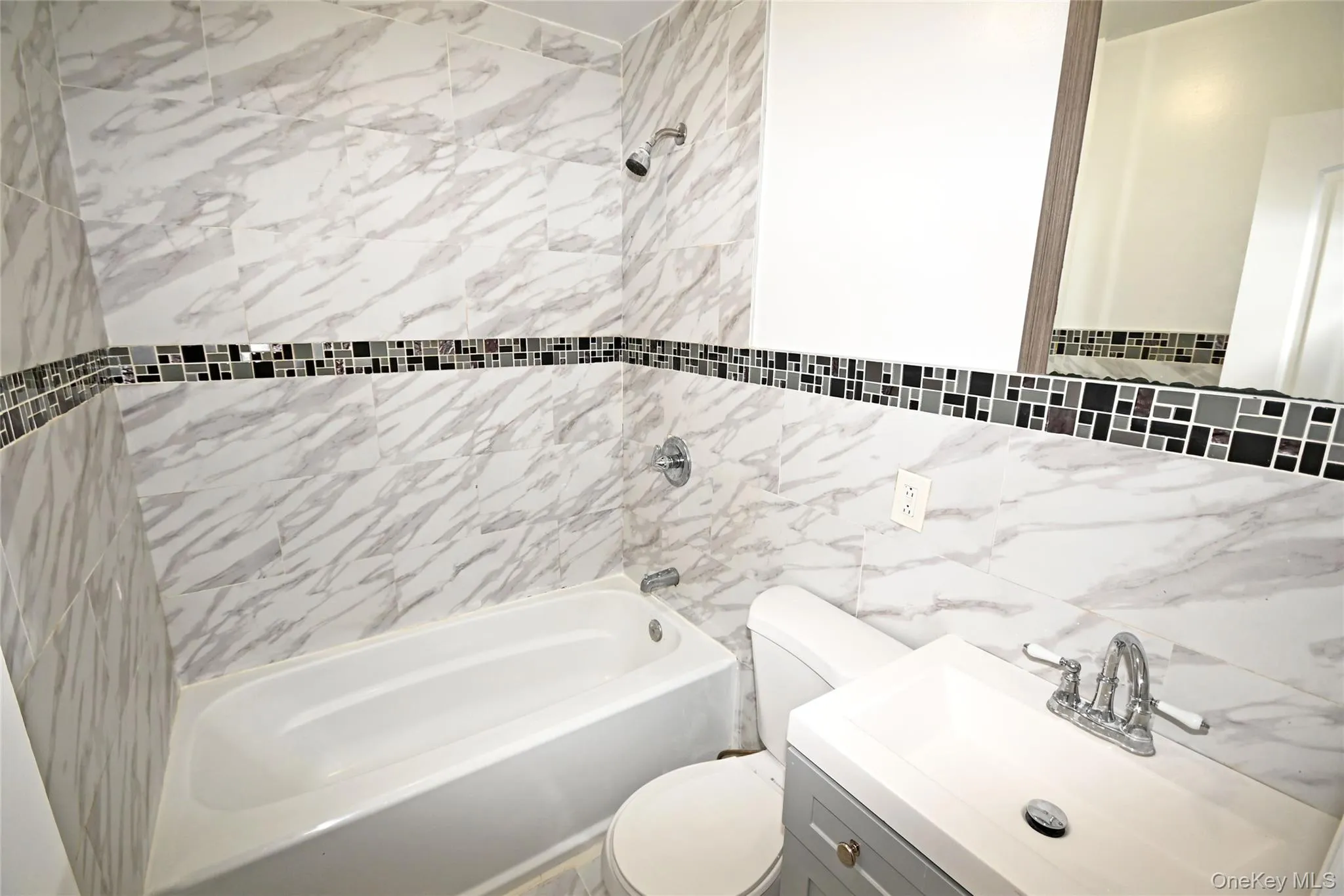 145-29 243rd Street, New York, NY, 4 Bedrooms Bedrooms, 7 Rooms Rooms,2 BathroomsBathrooms,Residential Lease,For Rent,243rd,0,1042567 145-29 243rd Street, New York, NY, 4 Bedrooms Bedrooms, 7 Rooms Rooms,2 BathroomsBathrooms,Residential Lease,For Rent,243rd,0,1042567