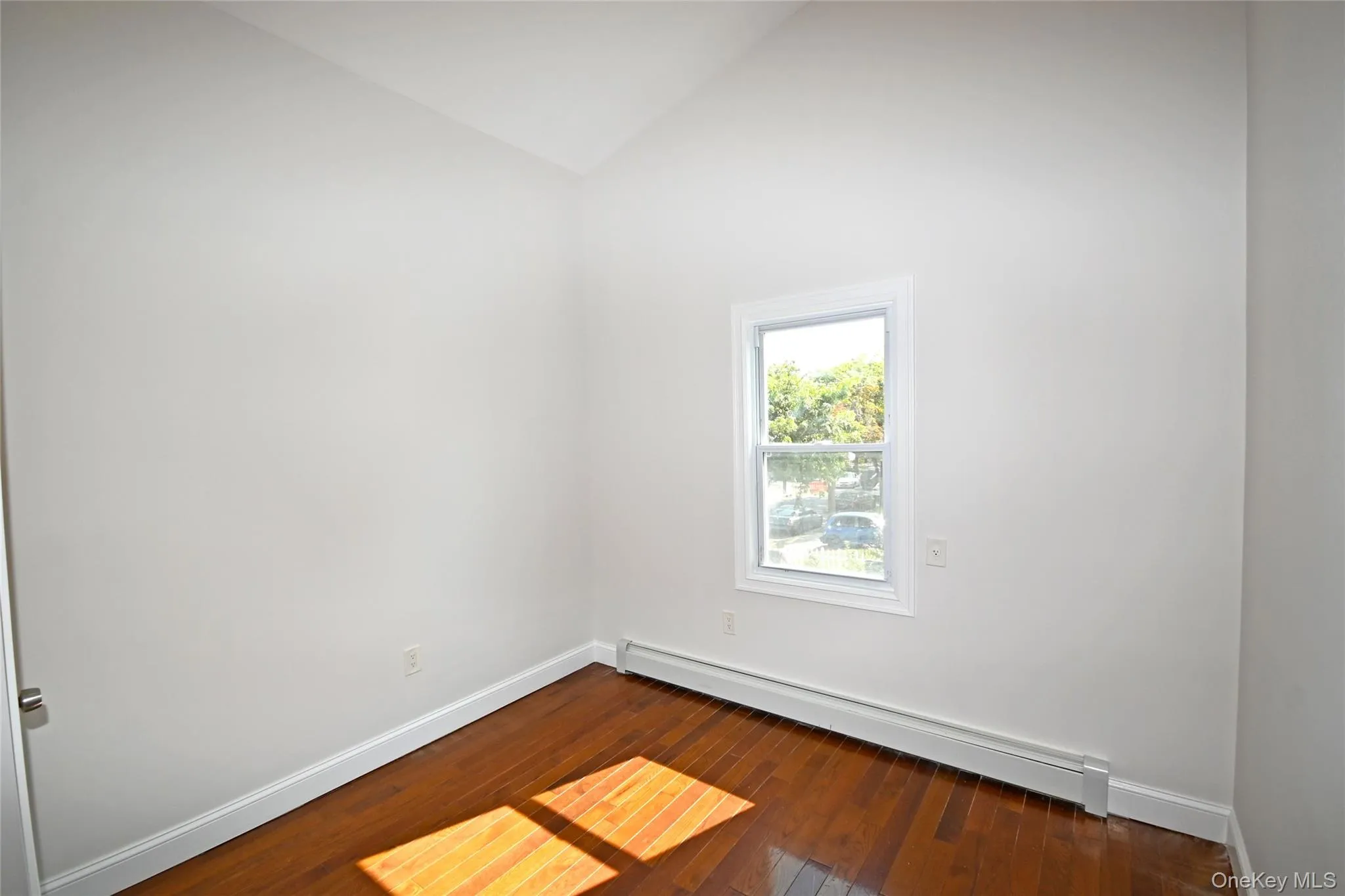 145-29 243rd Street, New York, NY, 4 Bedrooms Bedrooms, 7 Rooms Rooms,2 BathroomsBathrooms,Residential Lease,For Rent,243rd,0,1042567 145-29 243rd Street, New York, NY, 4 Bedrooms Bedrooms, 7 Rooms Rooms,2 BathroomsBathrooms,Residential Lease,For Rent,243rd,0,1042567