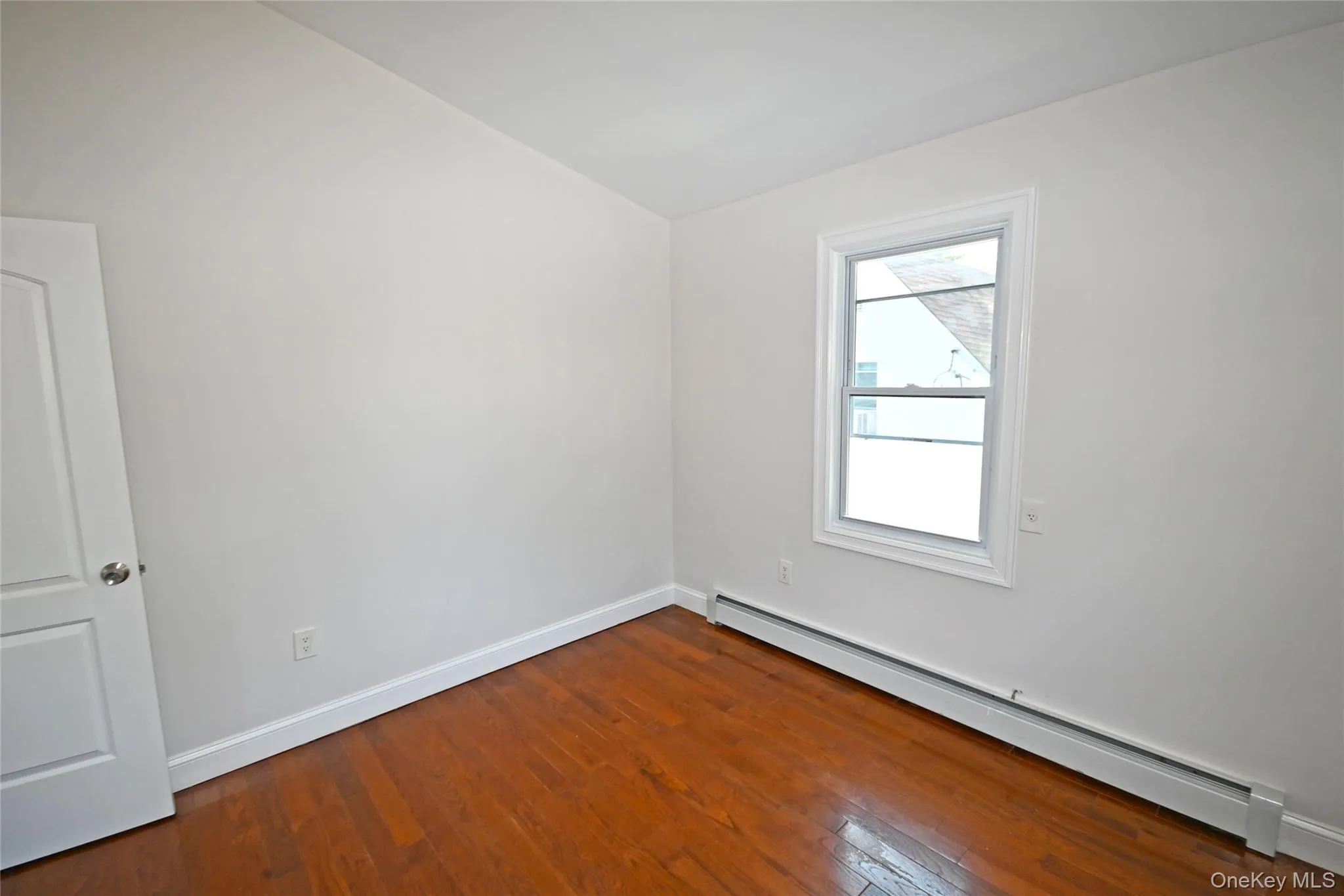 145-29 243rd Street, New York, NY, 4 Bedrooms Bedrooms, 7 Rooms Rooms,2 BathroomsBathrooms,Residential Lease,For Rent,243rd,0,1042567 145-29 243rd Street, New York, NY, 4 Bedrooms Bedrooms, 7 Rooms Rooms,2 BathroomsBathrooms,Residential Lease,For Rent,243rd,0,1042567