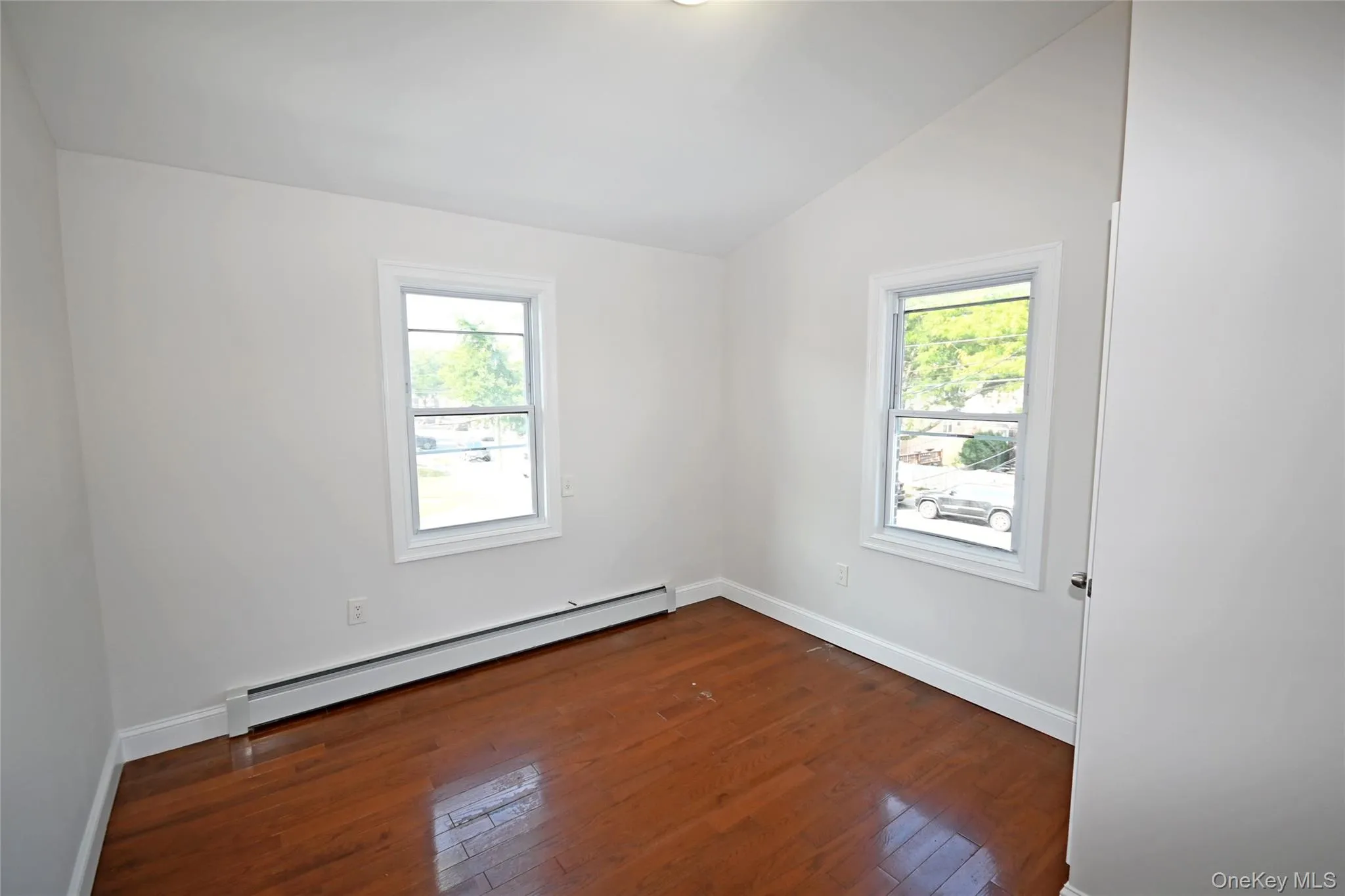 145-29 243rd Street, New York, NY, 4 Bedrooms Bedrooms, 7 Rooms Rooms,2 BathroomsBathrooms,Residential Lease,For Rent,243rd,0,1042567 145-29 243rd Street, New York, NY, 4 Bedrooms Bedrooms, 7 Rooms Rooms,2 BathroomsBathrooms,Residential Lease,For Rent,243rd,0,1042567