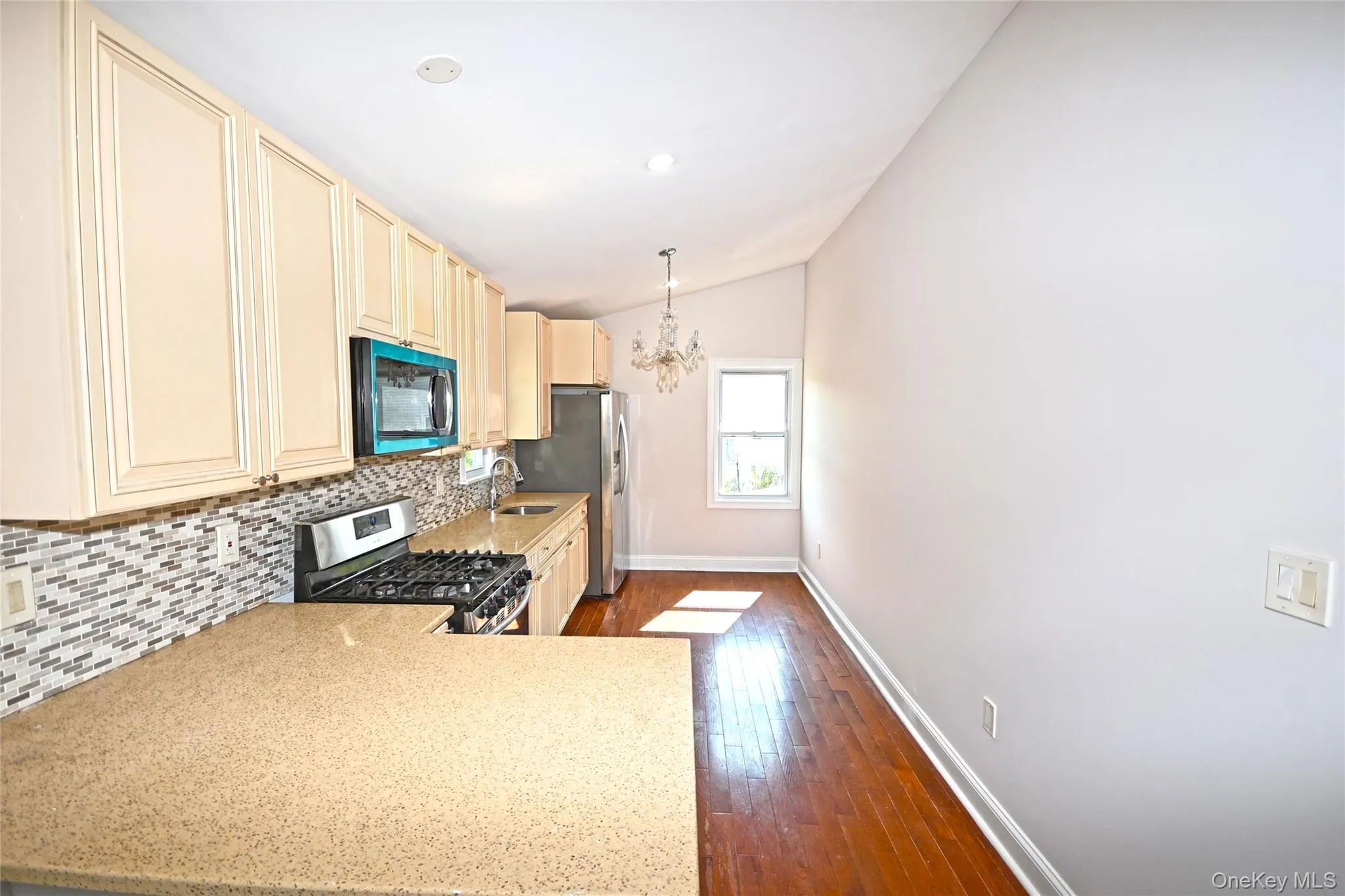145-29 243rd Street, New York, NY, 4 Bedrooms Bedrooms, 7 Rooms Rooms,2 BathroomsBathrooms,Residential Lease,For Rent,243rd,0,1042567 145-29 243rd Street, New York, NY, 4 Bedrooms Bedrooms, 7 Rooms Rooms,2 BathroomsBathrooms,Residential Lease,For Rent,243rd,0,1042567