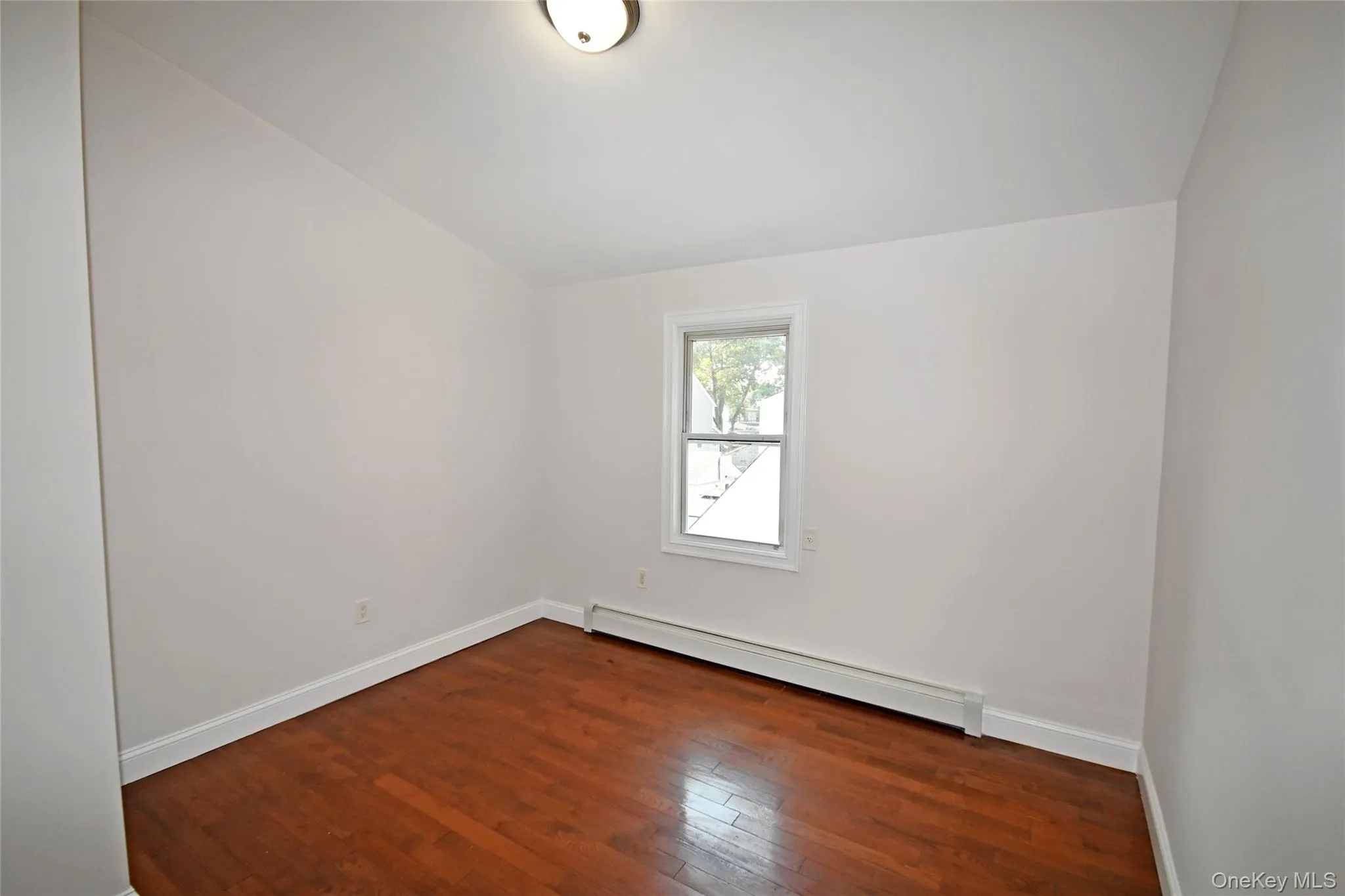 145-29 243rd Street, New York, NY, 4 Bedrooms Bedrooms, 7 Rooms Rooms,2 BathroomsBathrooms,Residential Lease,For Rent,243rd,0,1042567 145-29 243rd Street, New York, NY, 4 Bedrooms Bedrooms, 7 Rooms Rooms,2 BathroomsBathrooms,Residential Lease,For Rent,243rd,0,1042567