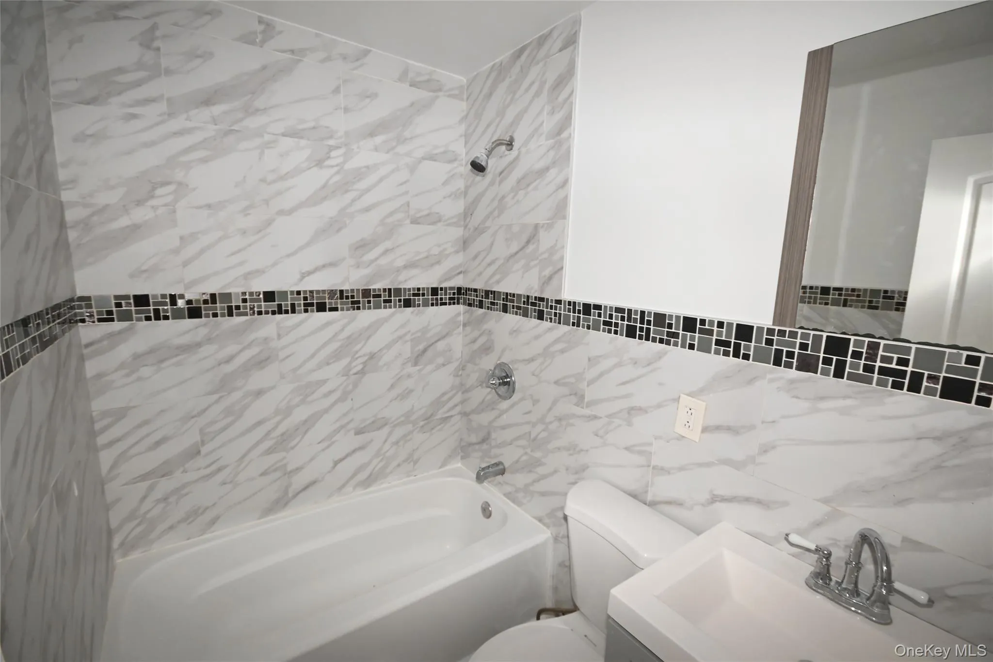 145-29 243rd Street, New York, NY, 4 Bedrooms Bedrooms, 7 Rooms Rooms,2 BathroomsBathrooms,Residential Lease,For Rent,243rd,0,1042567 145-29 243rd Street, New York, NY, 4 Bedrooms Bedrooms, 7 Rooms Rooms,2 BathroomsBathrooms,Residential Lease,For Rent,243rd,0,1042567
