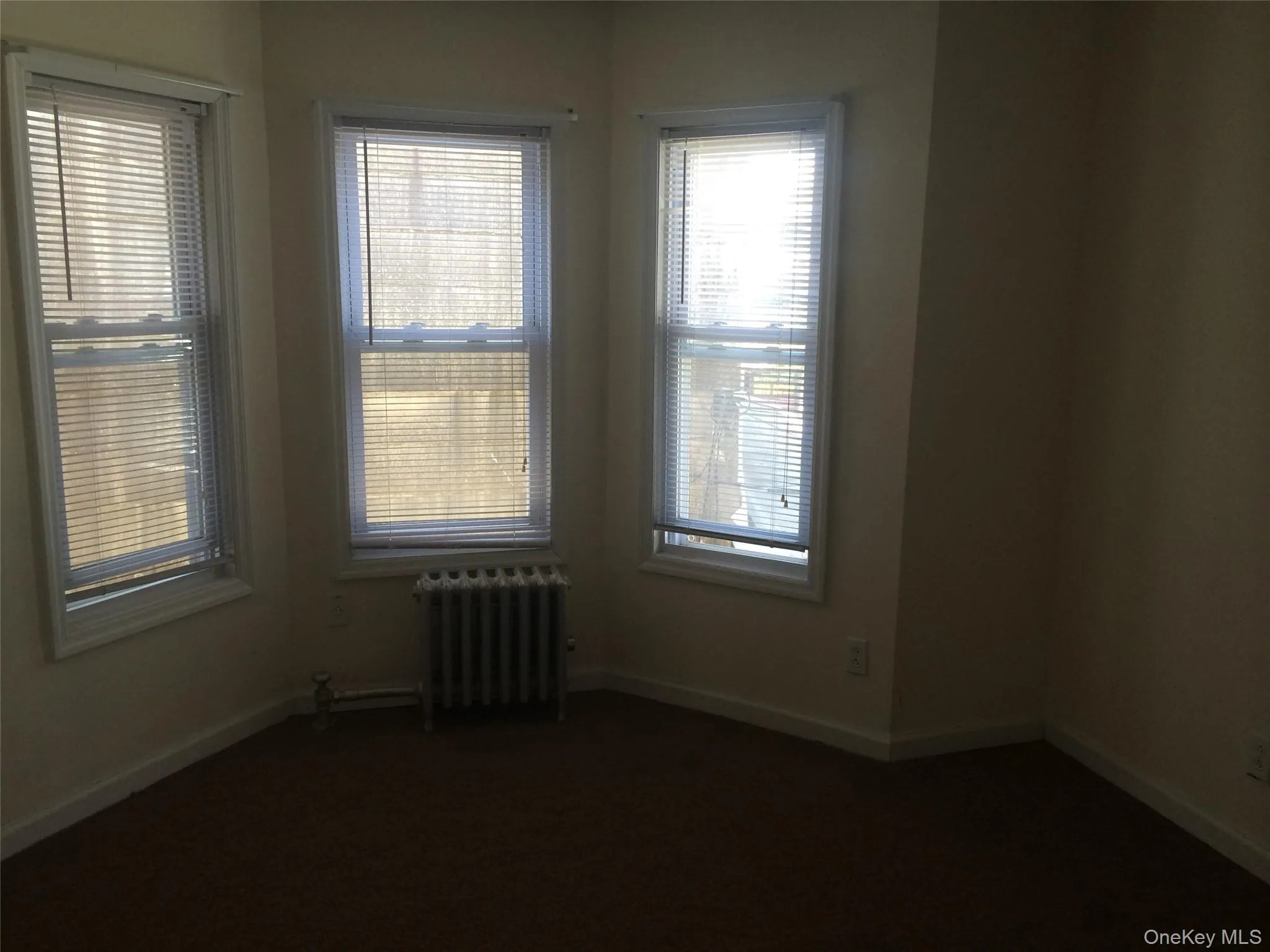 143-22 94th Avenue, New York, NY, 3 Bedrooms Bedrooms, 6 Rooms Rooms,1 BathroomBathrooms,Residential Lease,For Rent,94th,0,1042573 143-22 94th Avenue, New York, NY, 3 Bedrooms Bedrooms, 6 Rooms Rooms,1 BathroomBathrooms,Residential Lease,For Rent,94th,0,1042573