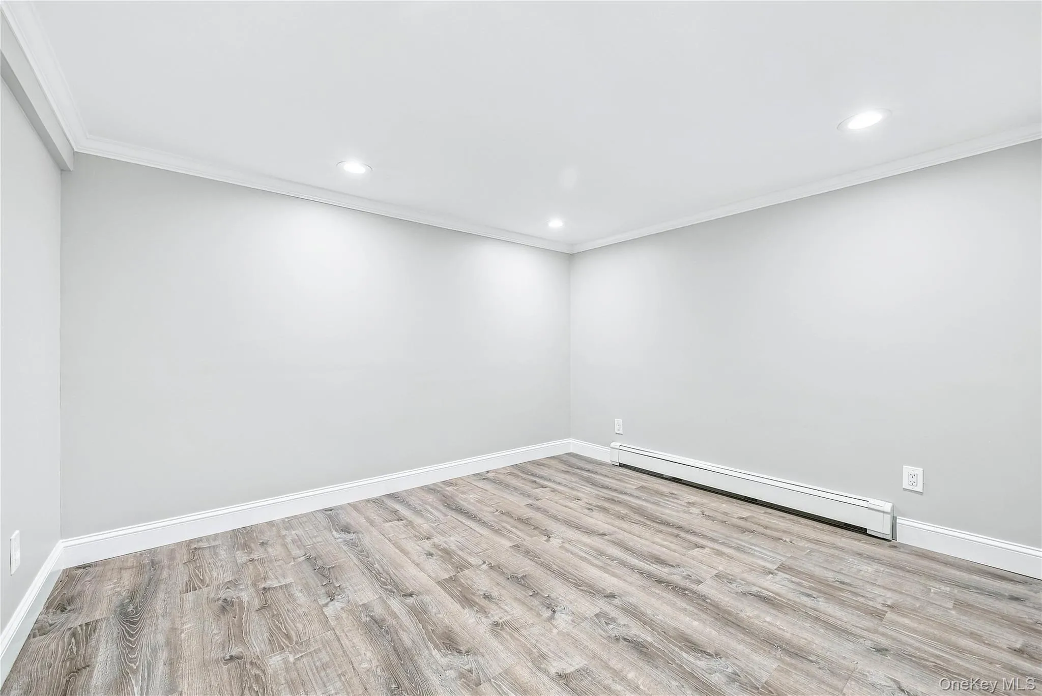 131 North Coleman Road, Brookhaven, NY, 2 Bedrooms Bedrooms, 4 Rooms Rooms,1 BathroomBathrooms,Residential Lease,For Rent,North Coleman,0,1042574 131 North Coleman Road, Brookhaven, NY, 2 Bedrooms Bedrooms, 4 Rooms Rooms,1 BathroomBathrooms,Residential Lease,For Rent,North Coleman,0,1042574