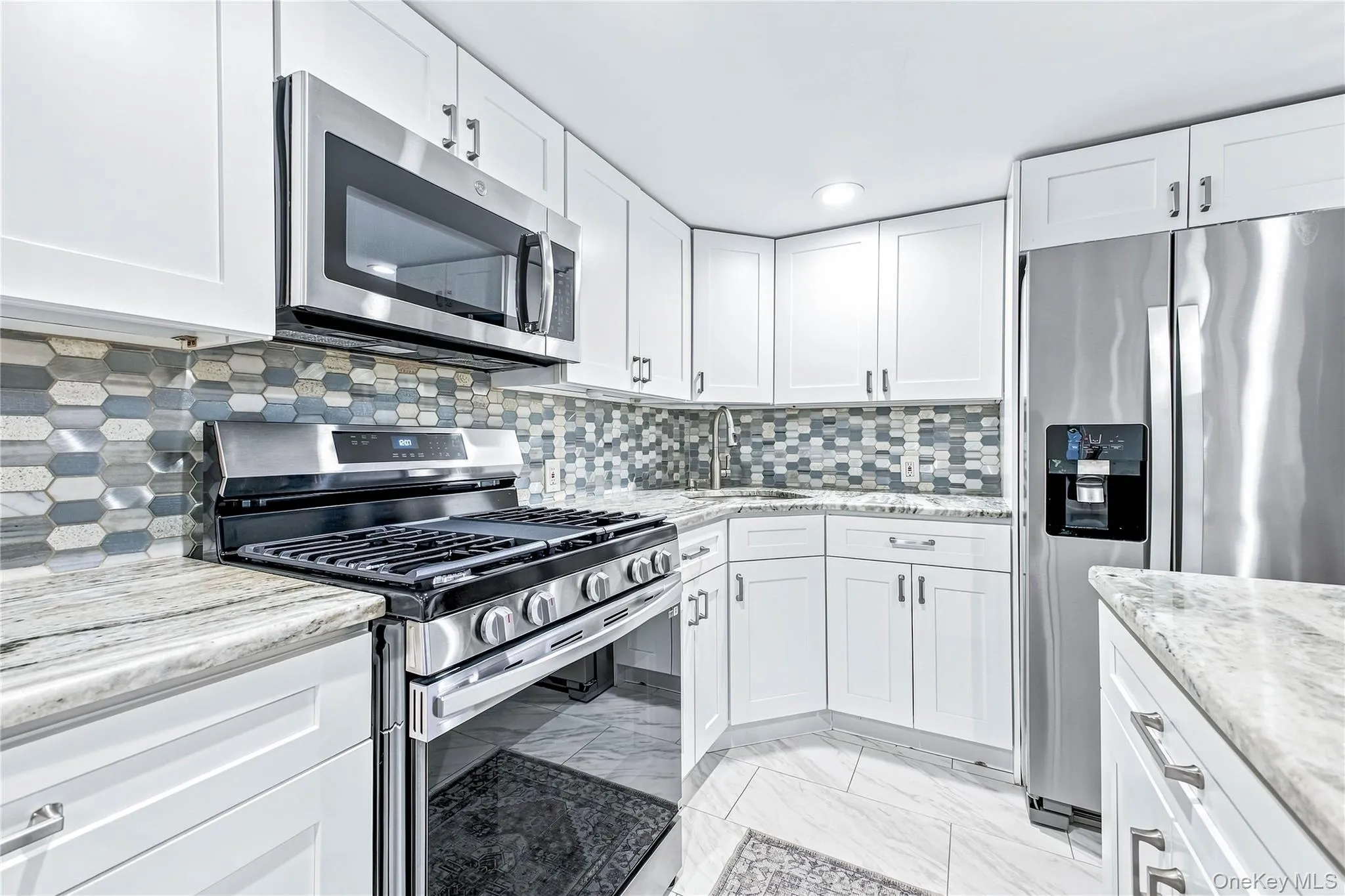 131 North Coleman Road, Brookhaven, NY, 2 Bedrooms Bedrooms, 4 Rooms Rooms,1 BathroomBathrooms,Residential Lease,For Rent,North Coleman,0,1042574 131 North Coleman Road, Brookhaven, NY, 2 Bedrooms Bedrooms, 4 Rooms Rooms,1 BathroomBathrooms,Residential Lease,For Rent,North Coleman,0,1042574