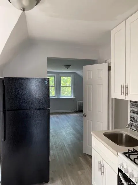 51-12 94th Street, New York, NY, 2 Bedroom Bedrooms, 4 Room Rooms,1 BathroomBathrooms,Residential Lease,For Rent,94th,0,1042576 51-12 94th Street, New York, NY, 2 Bedroom Bedrooms, 4 Room Rooms,1 BathroomBathrooms,Residential Lease,For Rent,94th,0,1042576