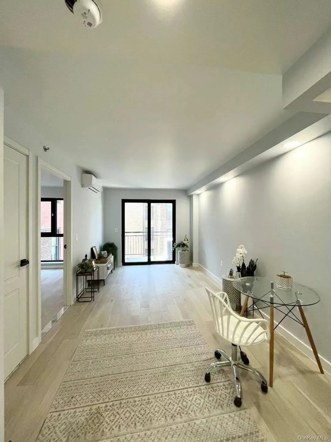 37-32 89th Street, New York, NY, 1 Bedroom Bedrooms, 3 Room Rooms,1 BathroomBathrooms,Residential Lease,For Rent,89th,0,1042577 37-32 89th Street, New York, NY, 1 Bedroom Bedrooms, 3 Room Rooms,1 BathroomBathrooms,Residential Lease,For Rent,89th,0,1042577