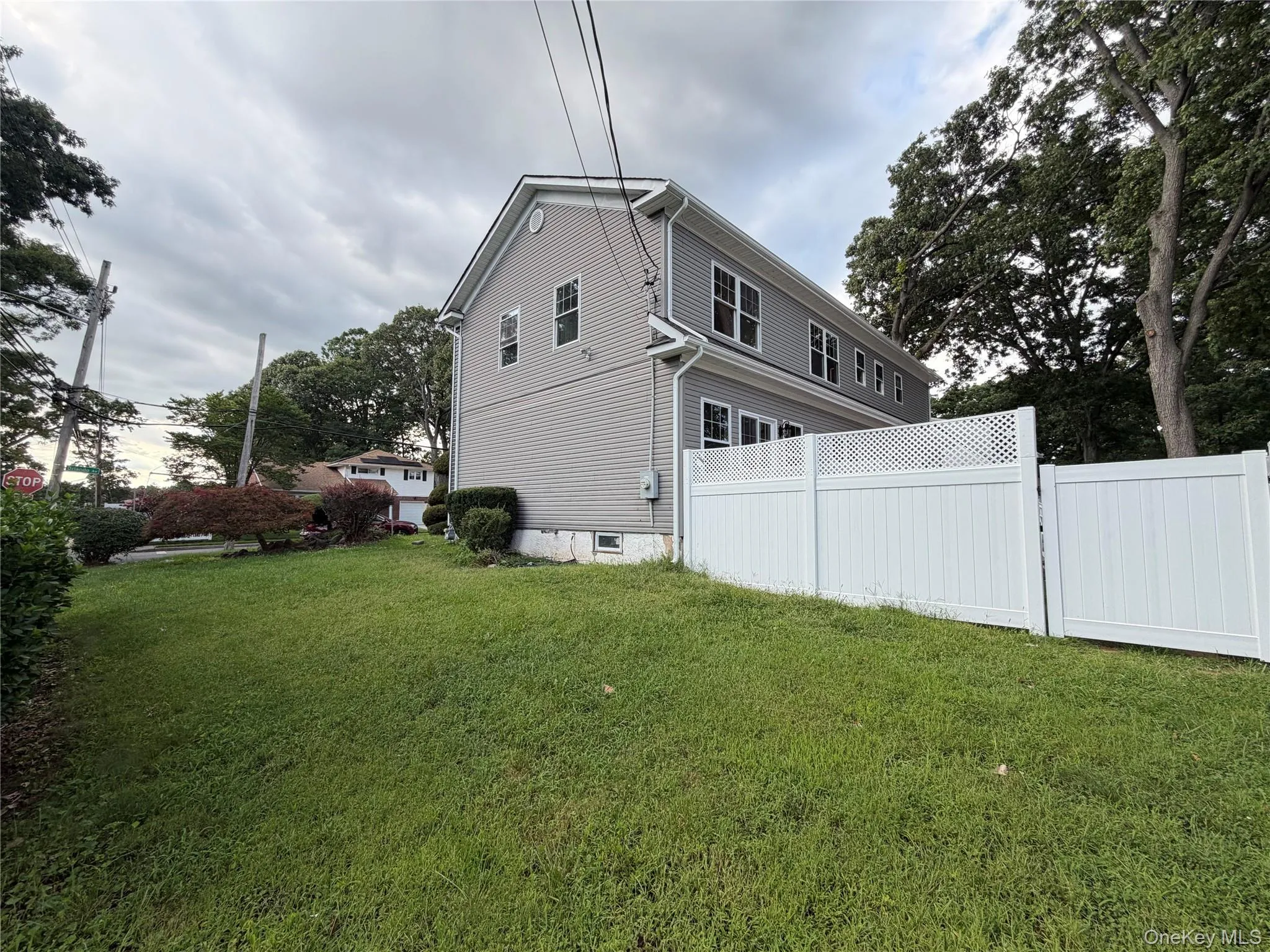993 Orlando Avenue, Hempstead, NY, 3 Bedrooms Bedrooms, 9 Rooms Rooms,2 BathroomsBathrooms,Residential,For Rent,Orlando,0,1042579 993 Orlando Avenue, Hempstead, NY, 3 Bedrooms Bedrooms, 9 Rooms Rooms,2 BathroomsBathrooms,Residential,For Rent,Orlando,0,1042579