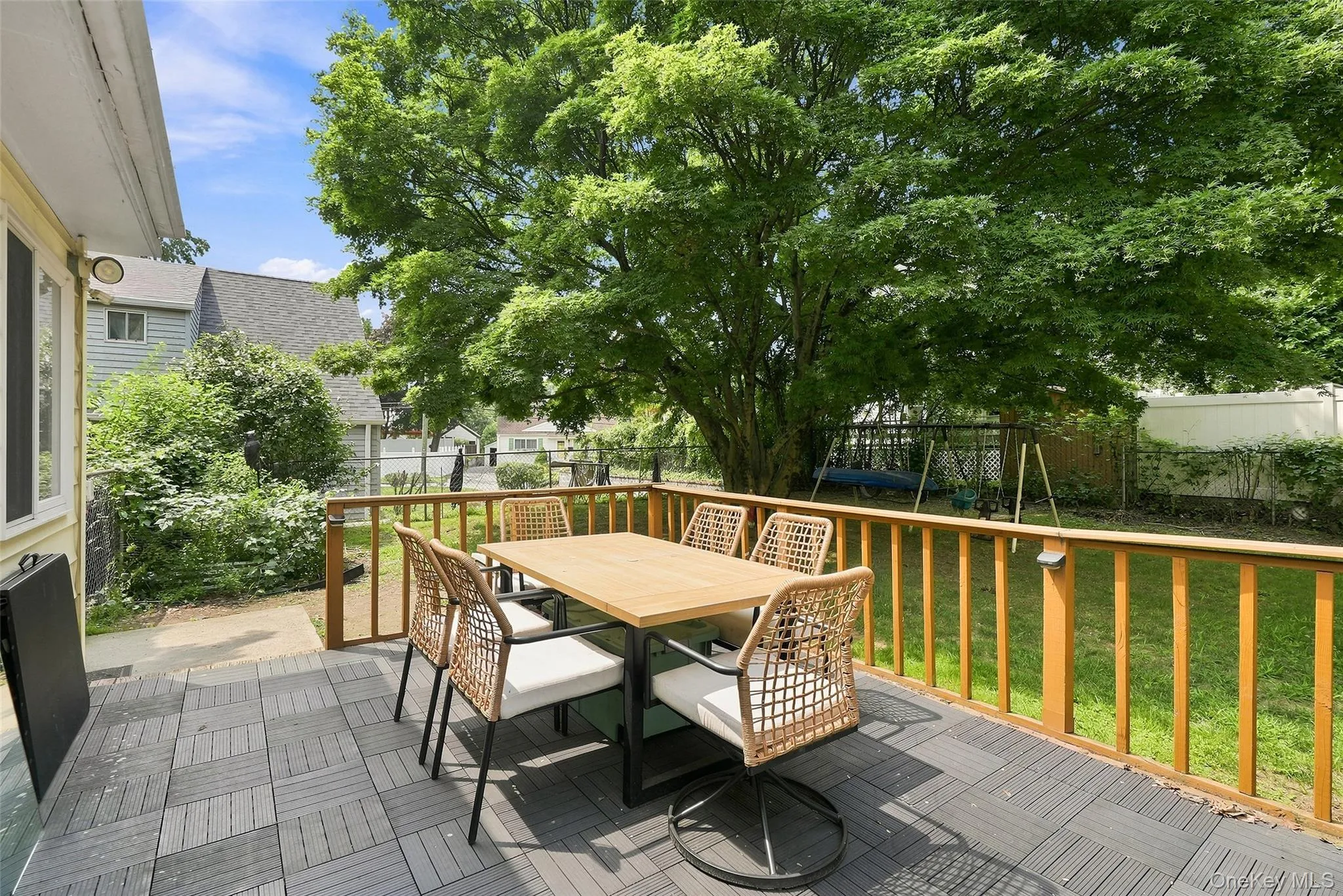 43 Northfield Avenue, Greenburgh, NY, 3 Bedrooms Bedrooms, 7 Rooms Rooms,2 BathroomsBathrooms,Residential,For Rent,Northfield,0,1042585 43 Northfield Avenue, Greenburgh, NY, 3 Bedrooms Bedrooms, 7 Rooms Rooms,2 BathroomsBathrooms,Residential,For Rent,Northfield,0,1042585