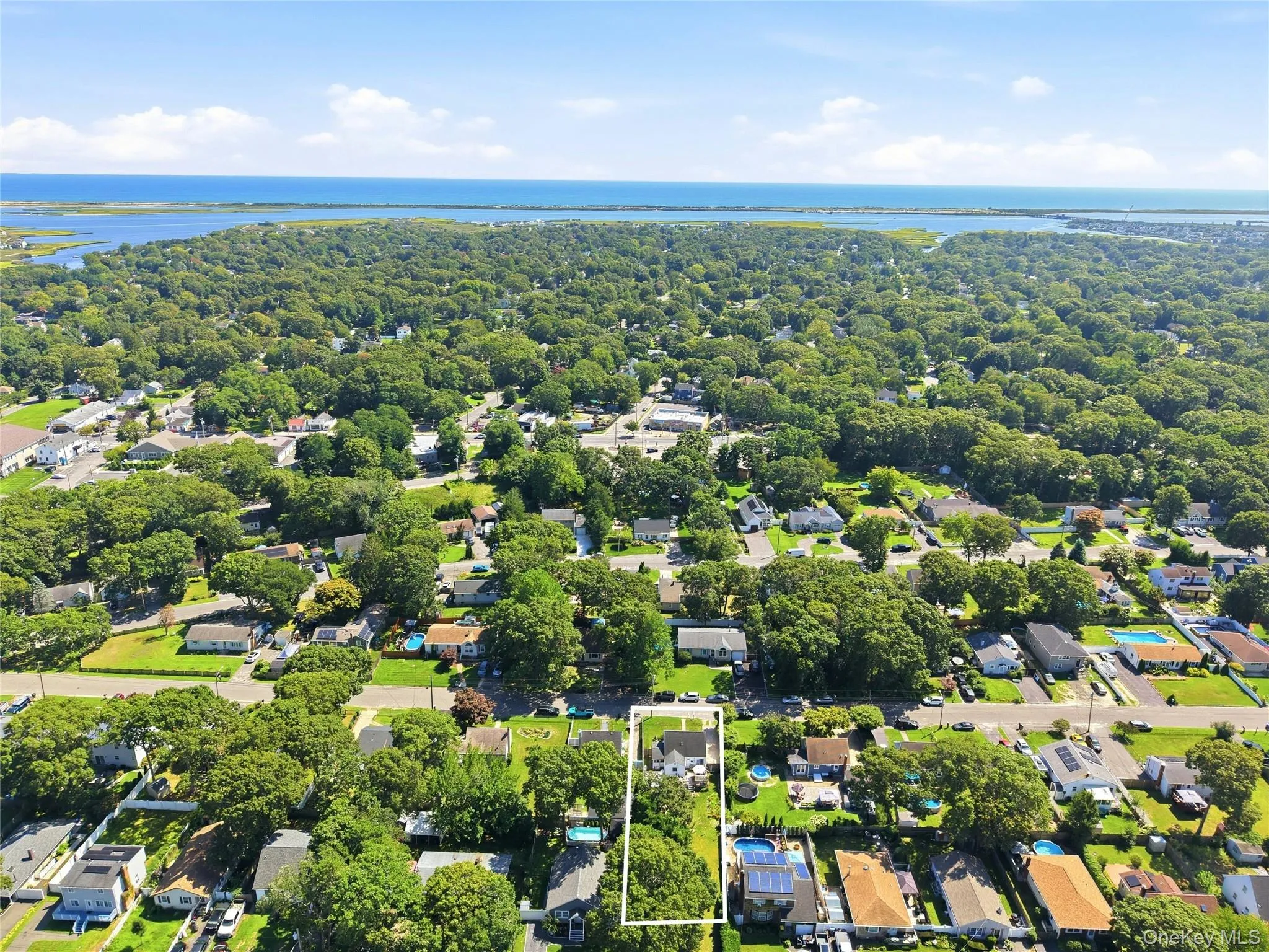 29 Sherwood Drive, Brookhaven, NY, 3 Bedrooms Bedrooms, 6 Rooms Rooms,1 BathroomBathrooms,Residential,For Rent,Sherwood,0,1042588 29 Sherwood Drive, Brookhaven, NY, 3 Bedrooms Bedrooms, 6 Rooms Rooms,1 BathroomBathrooms,Residential,For Rent,Sherwood,0,1042588